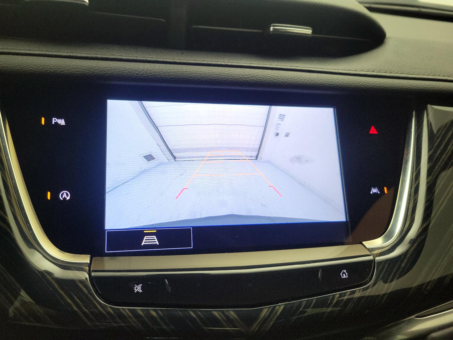 Thumbnail: 2023 Cadillac XT6 - 15