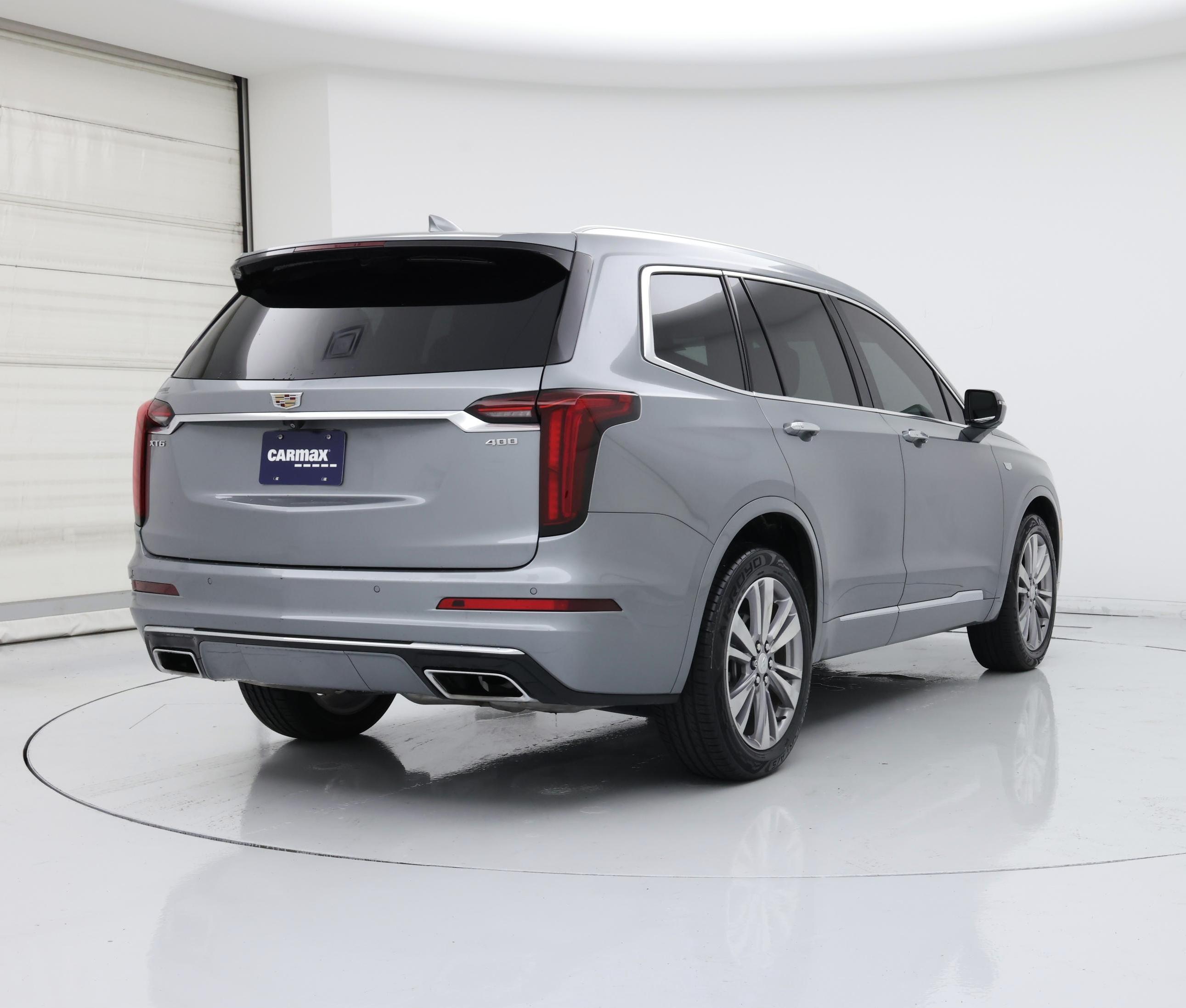 Thumbnail: 2023 Cadillac XT6 - 8