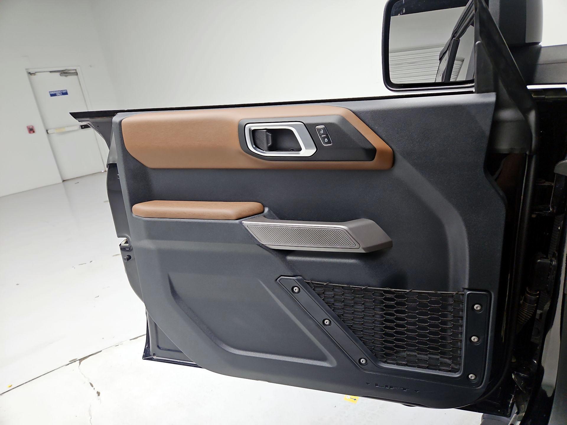 Thumbnail: 2023 Ford Bronco - 12