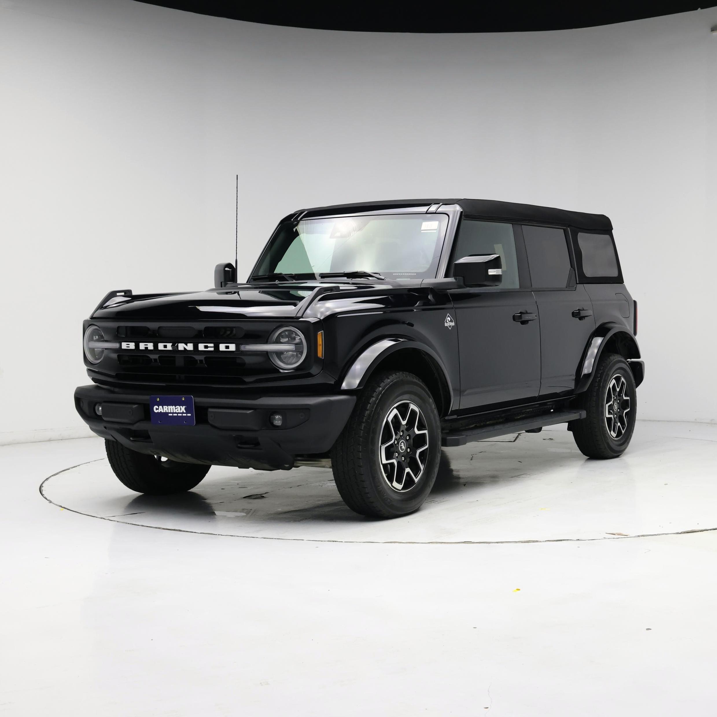 Thumbnail: 2023 Ford Bronco - 4