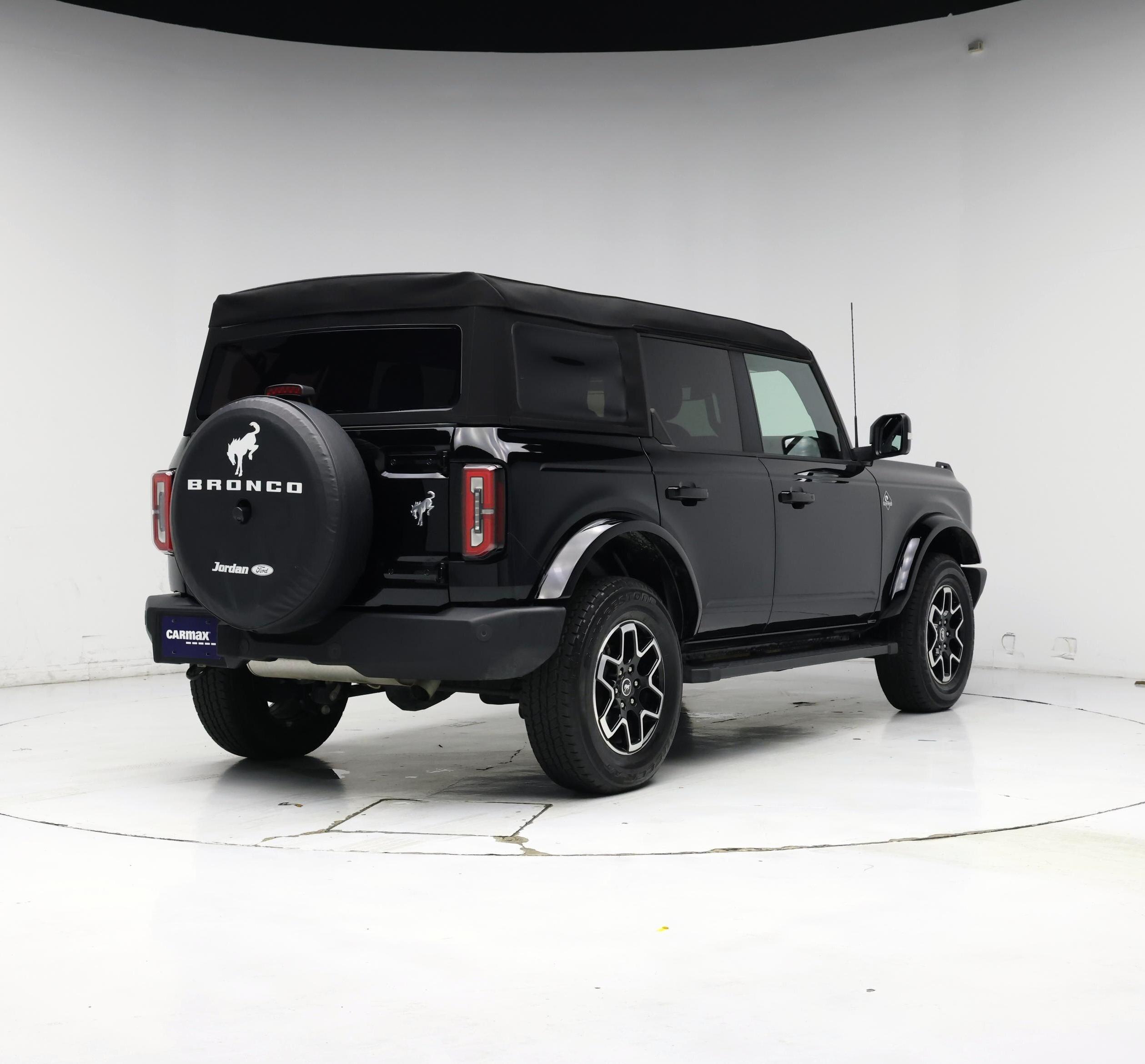 Thumbnail: 2023 Ford Bronco - 8