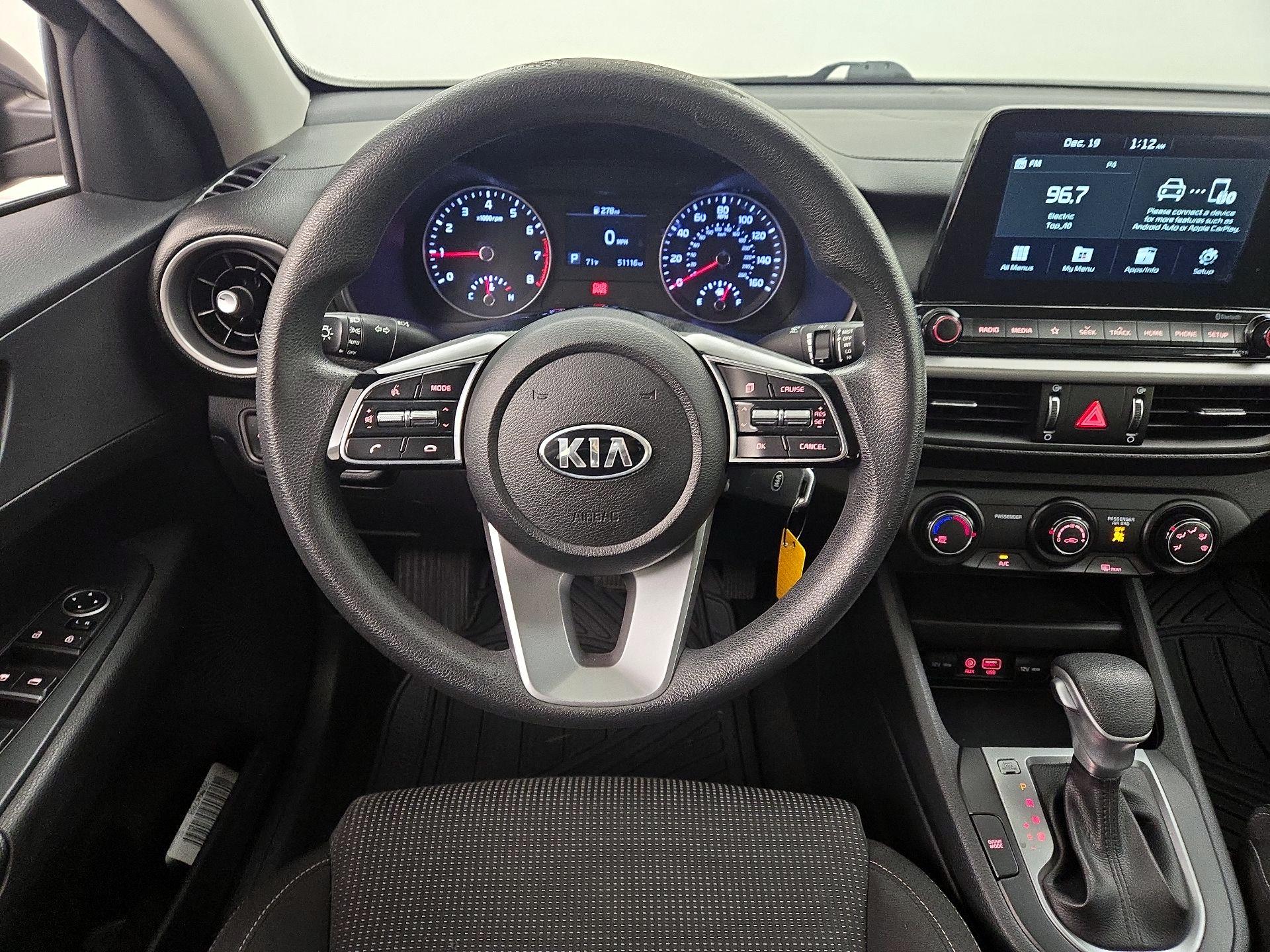 Thumbnail: 2021 Kia Forte - 10