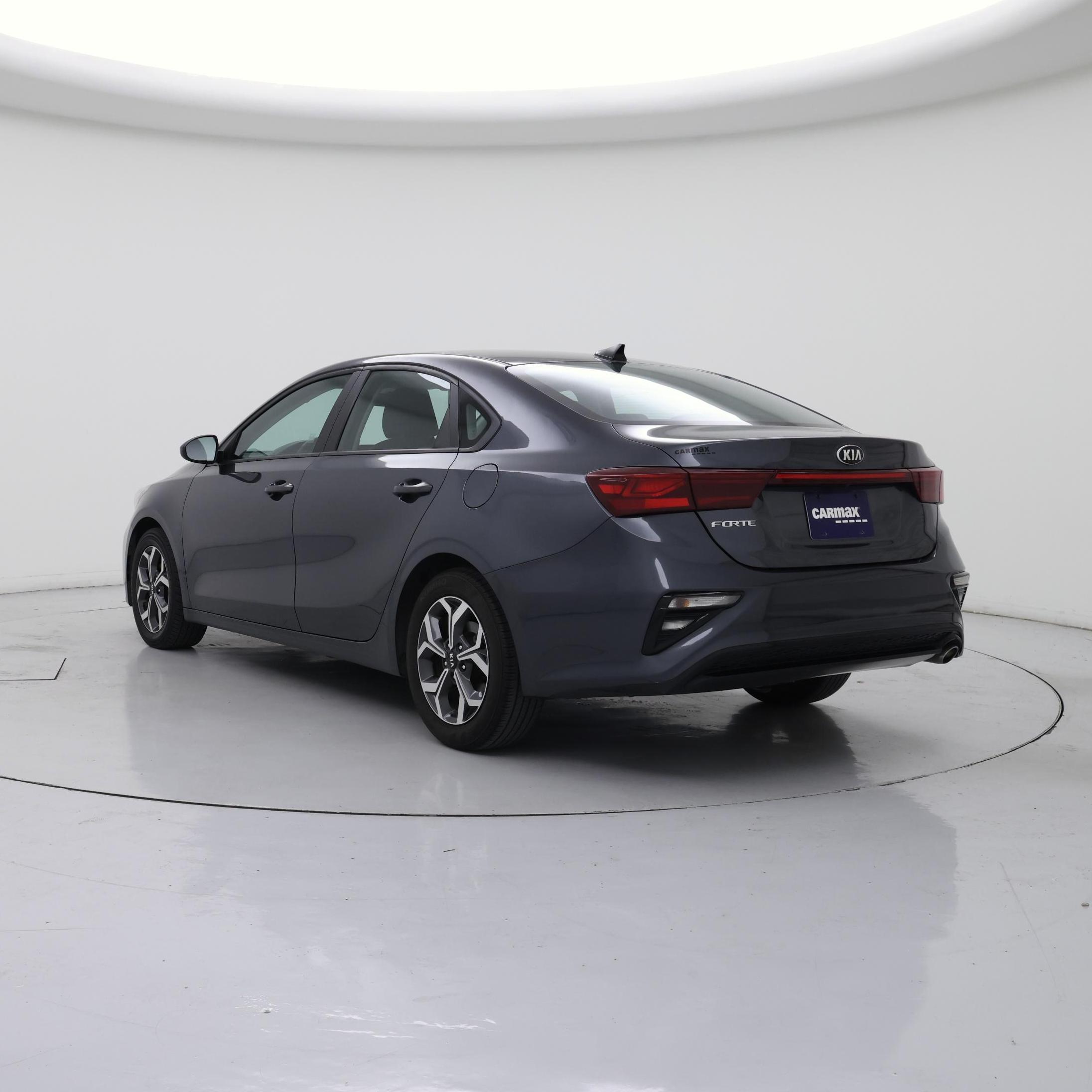 Thumbnail: 2021 Kia Forte - 2