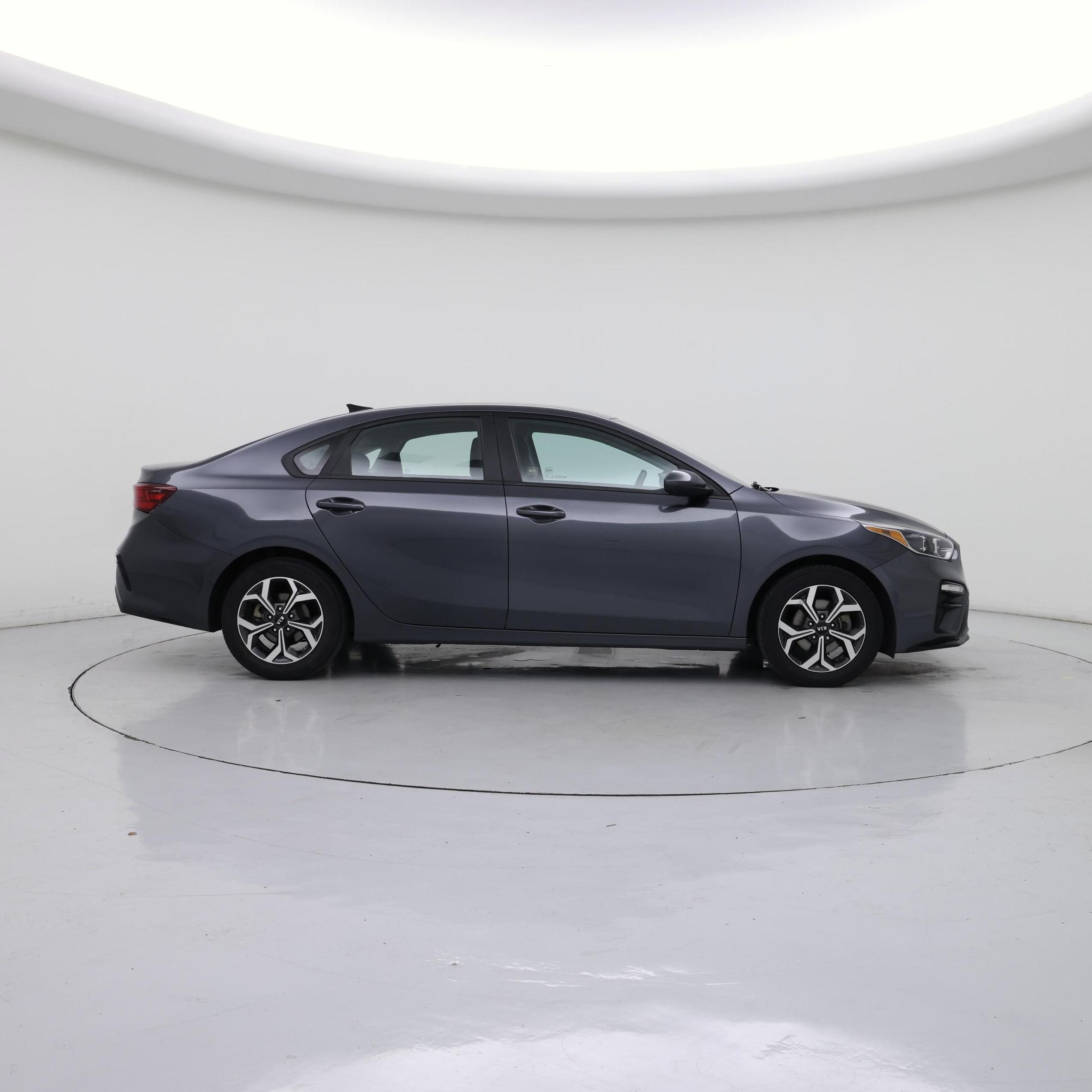 Thumbnail: 2021 Kia Forte - 7