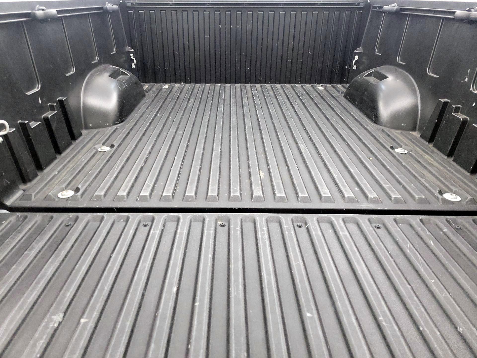 Thumbnail: 2023 Toyota Tundra - 20