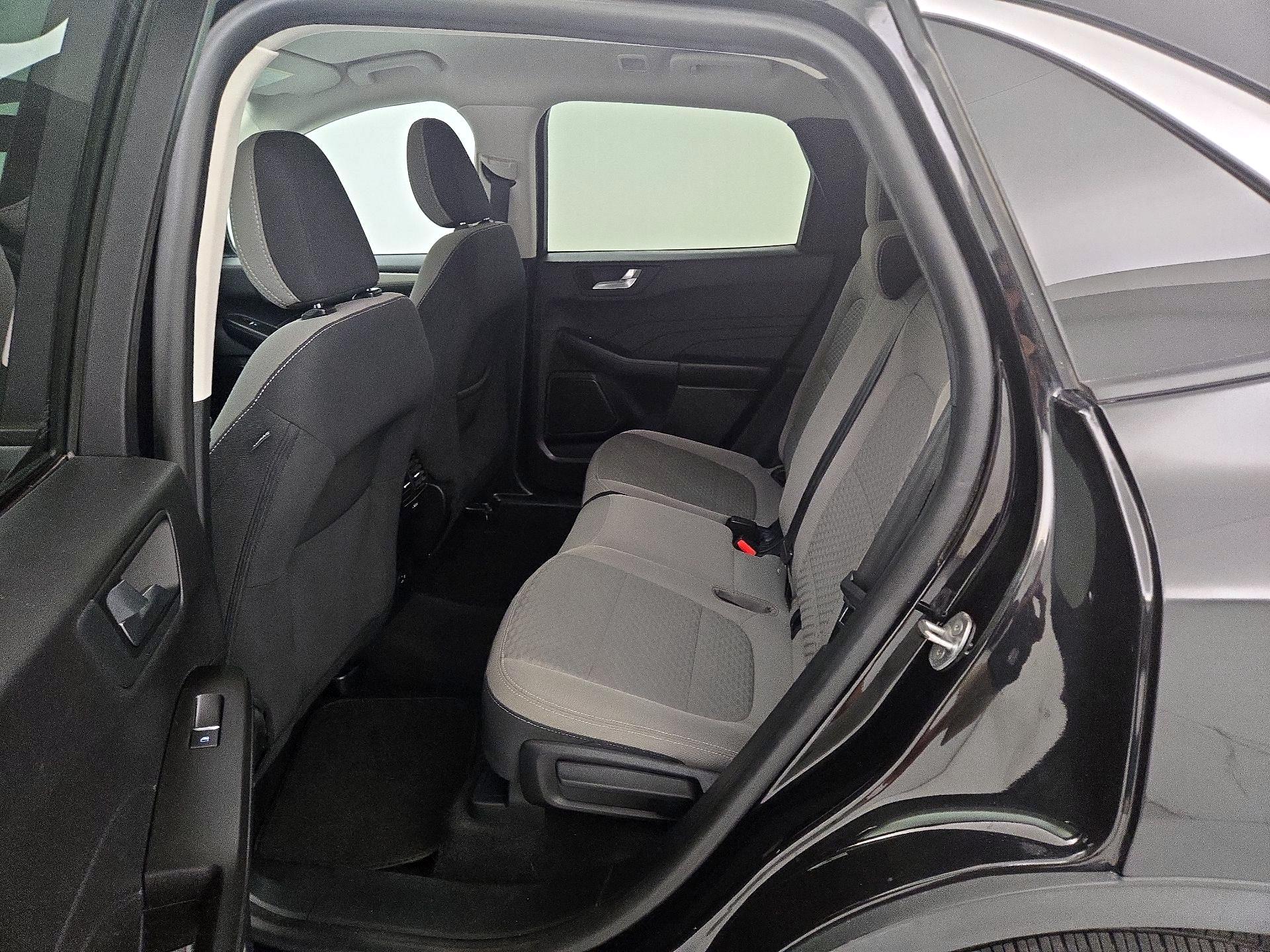 Thumbnail: 2021 Ford Escape - 19