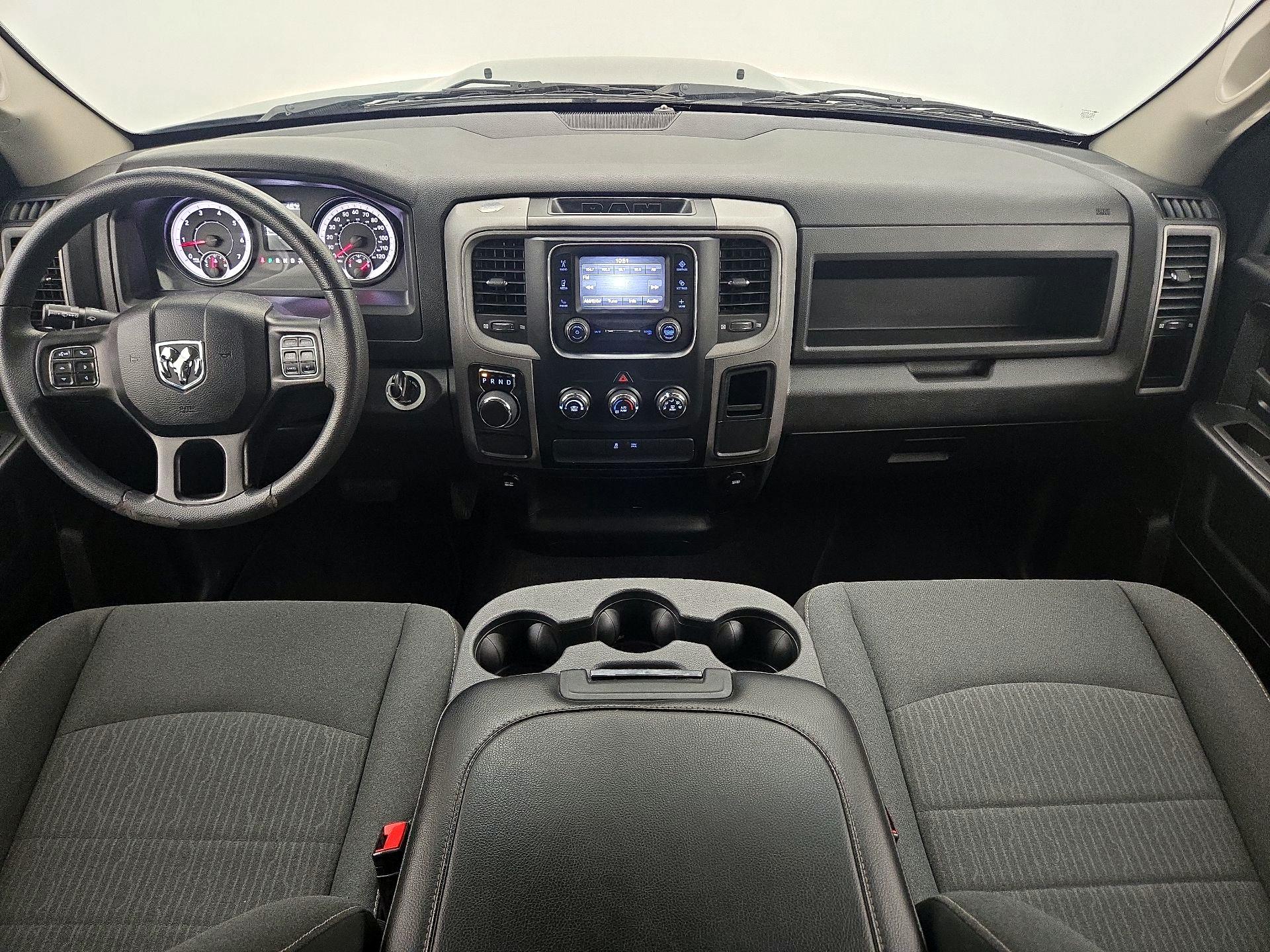 Thumbnail: 2022 RAM 1500 Classic - 9