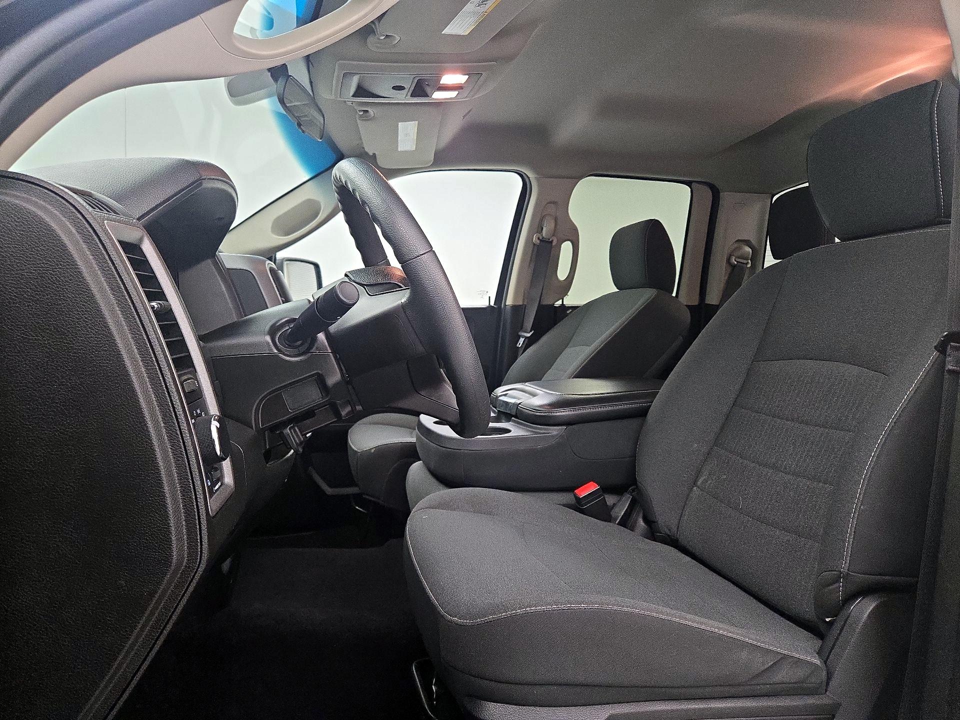 Thumbnail: 2022 RAM 1500 Classic - 11