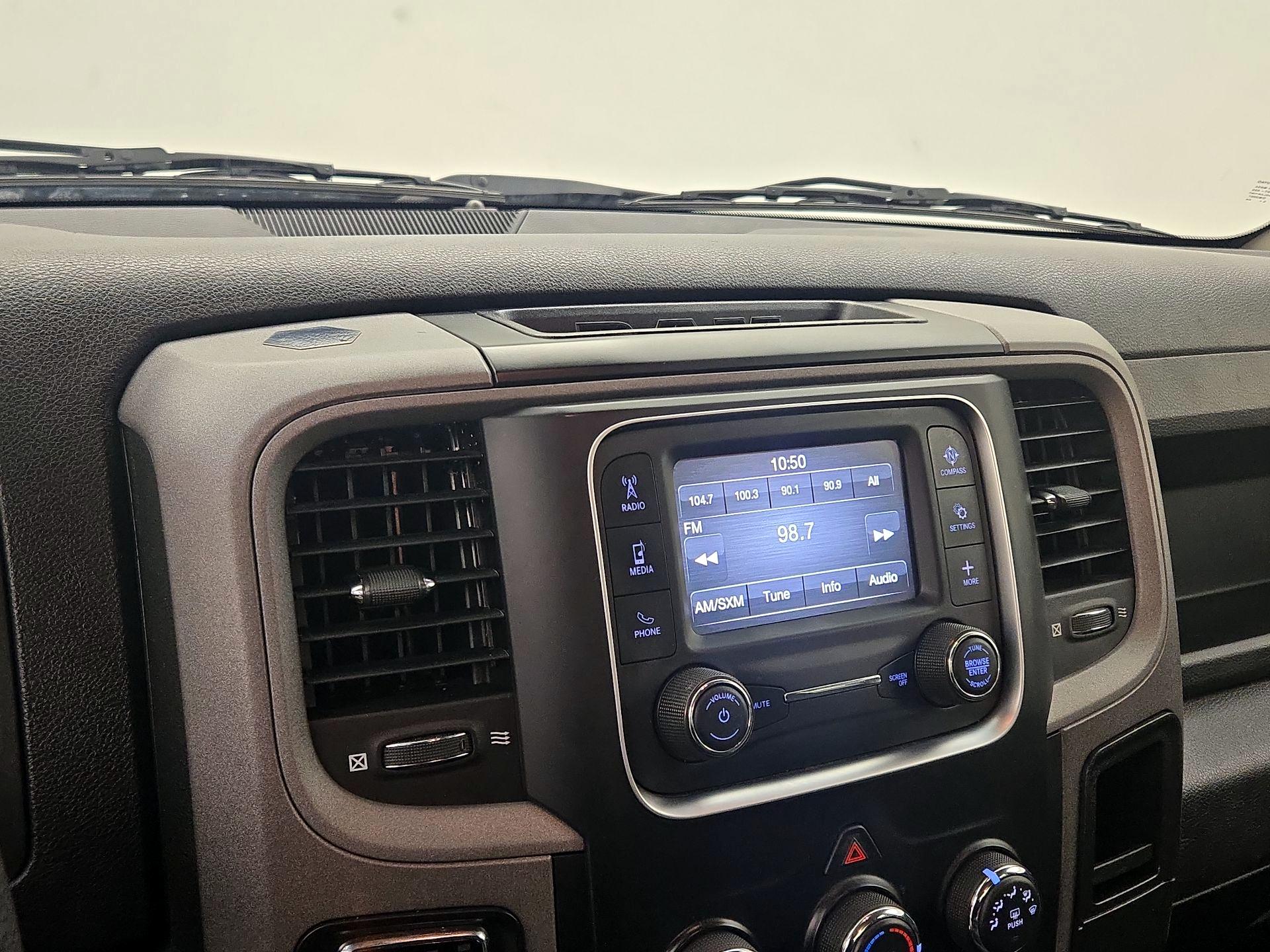 Thumbnail: 2022 RAM 1500 Classic - 15