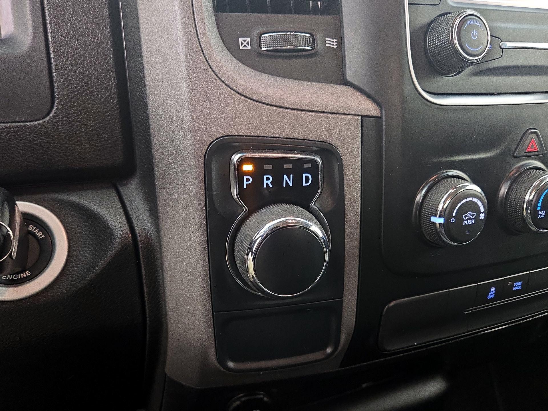 Thumbnail: 2022 RAM 1500 Classic - 17