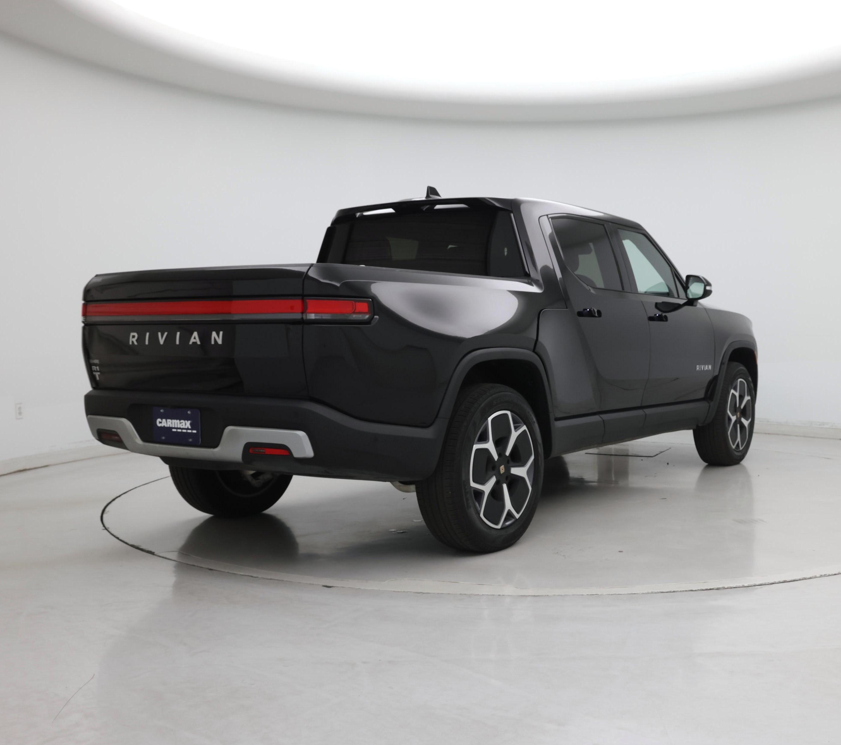 Thumbnail: 2023 Rivian R1T - 8