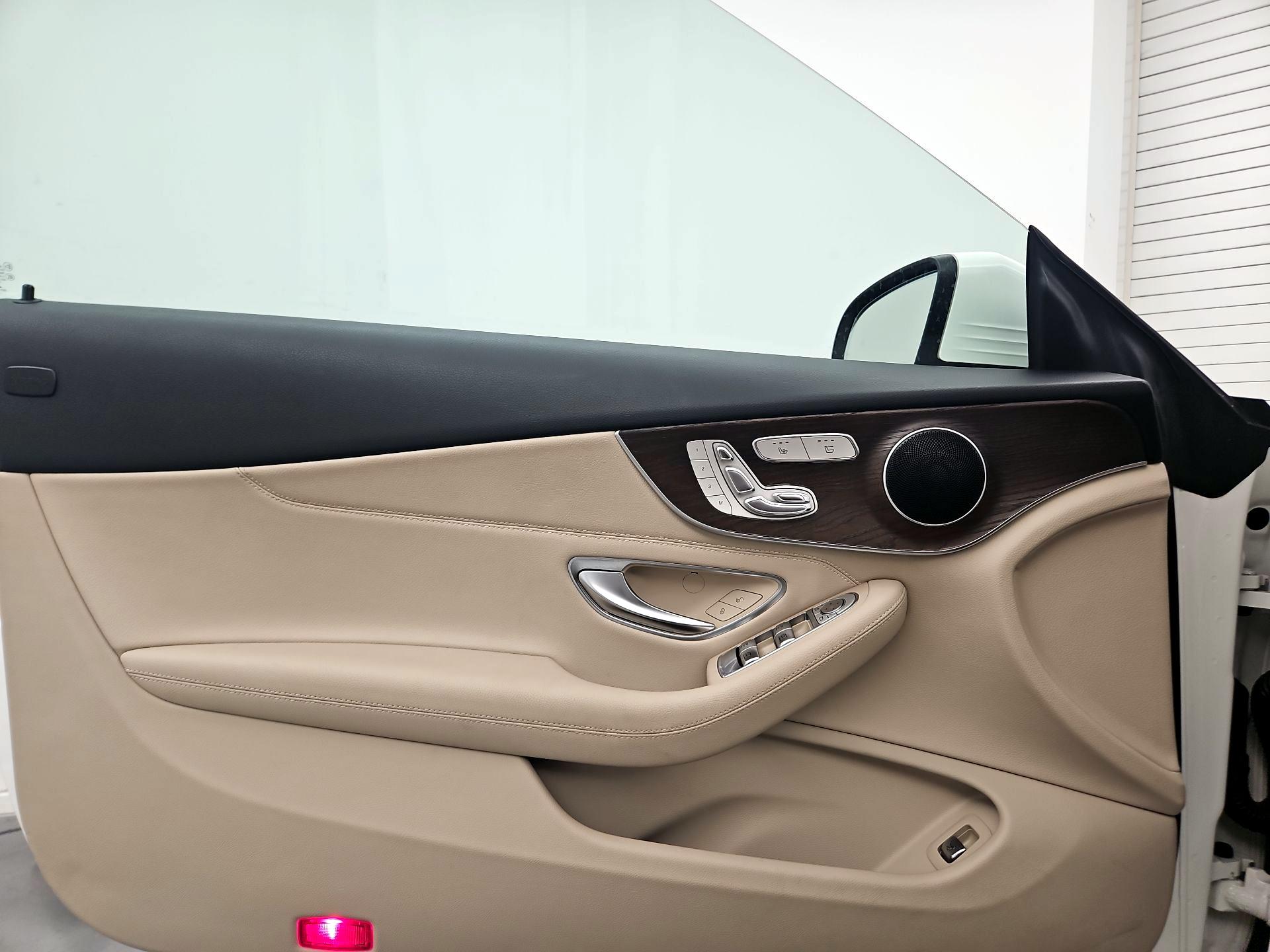 Thumbnail: 2018 Mercedes-Benz C-Class - 12