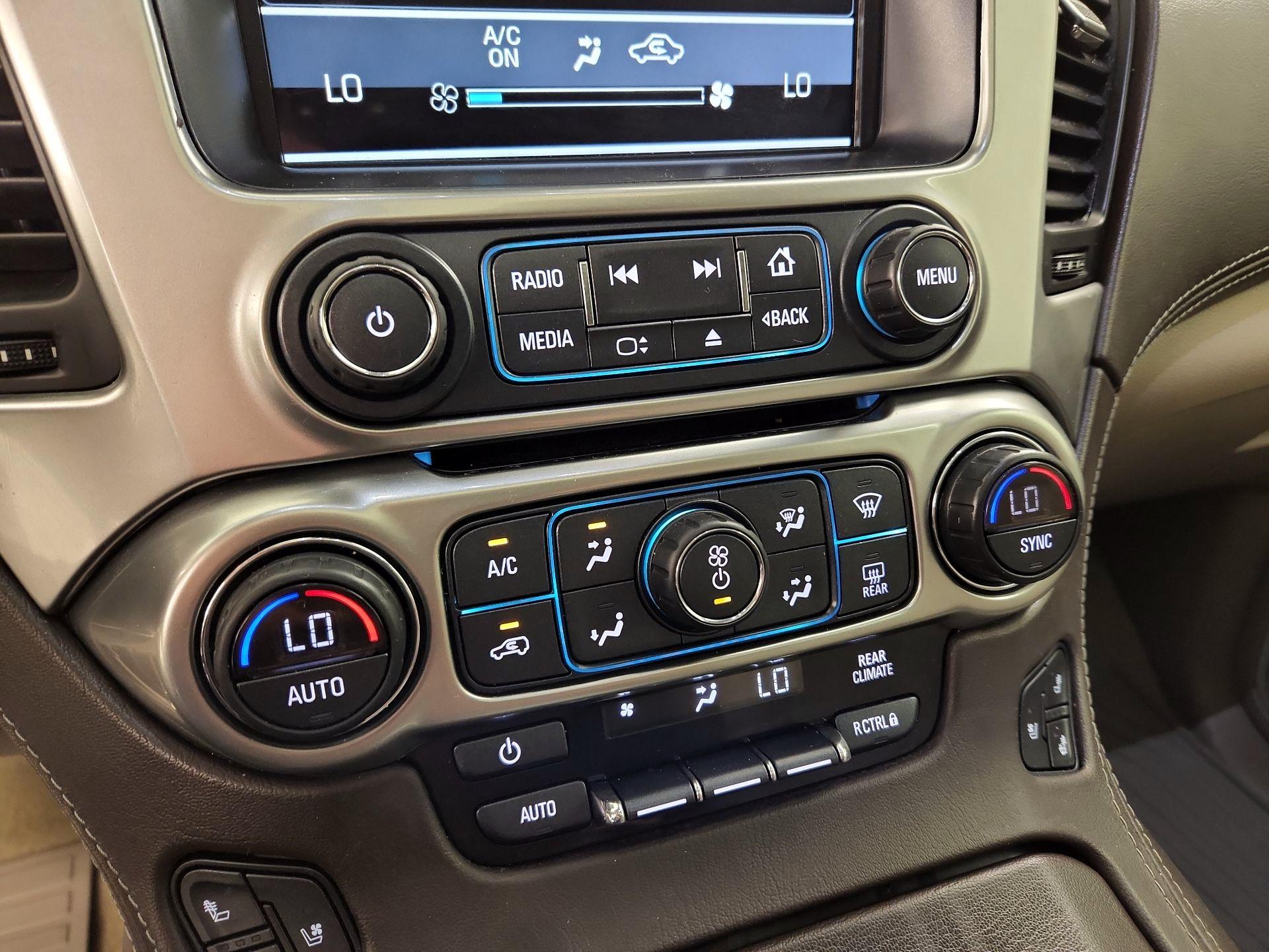 Thumbnail: 2018 Chevrolet Tahoe - 17