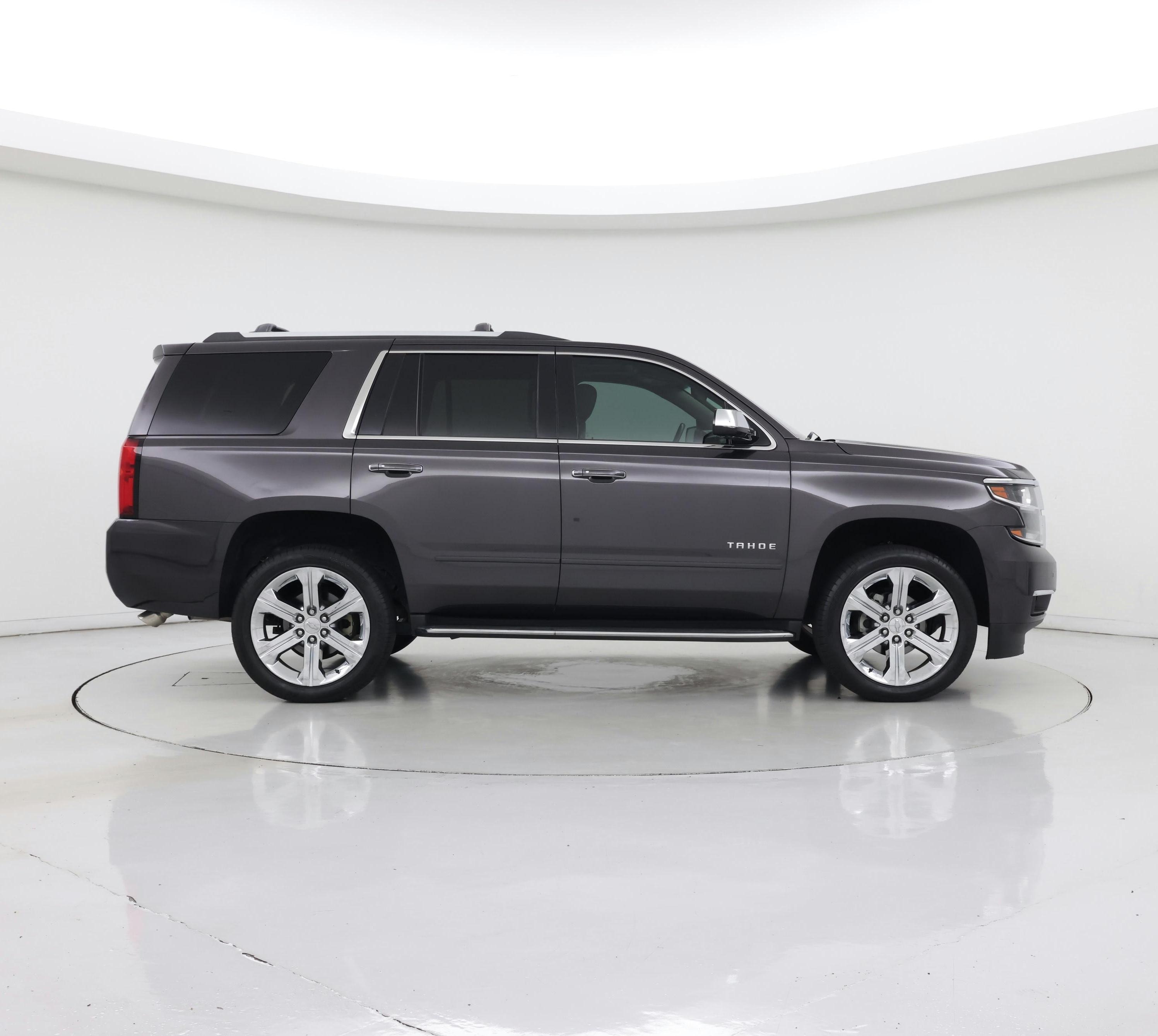 Thumbnail: 2018 Chevrolet Tahoe - 7
