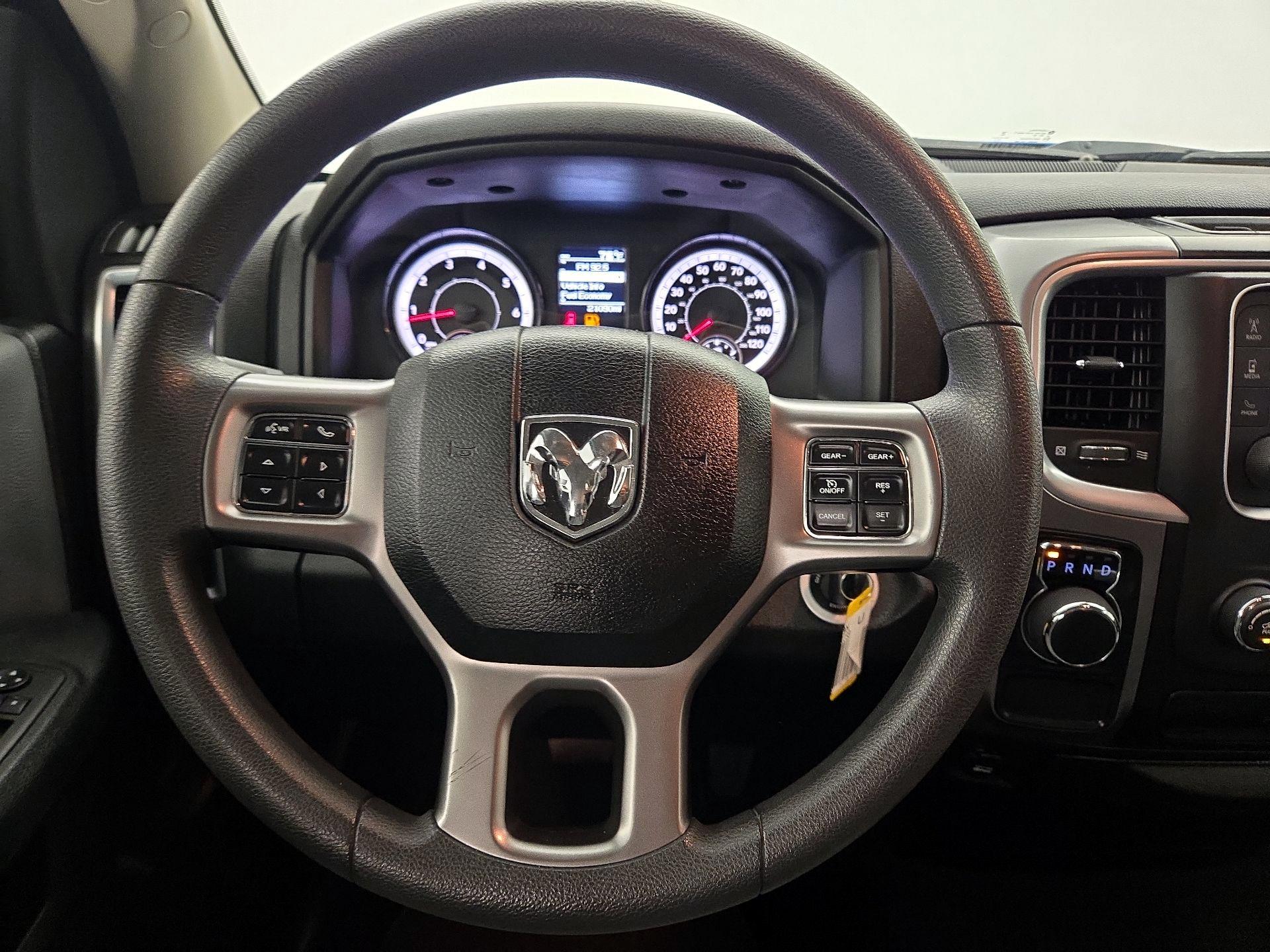 Thumbnail: 2024 RAM 1500 Classic - 10
