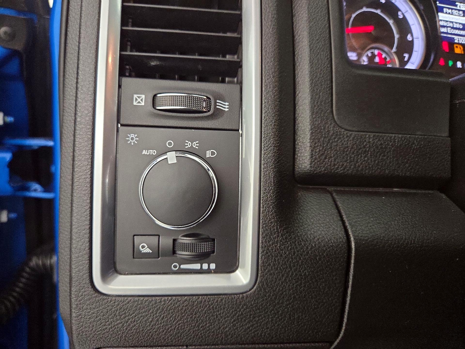 Thumbnail: 2024 RAM 1500 Classic - 13