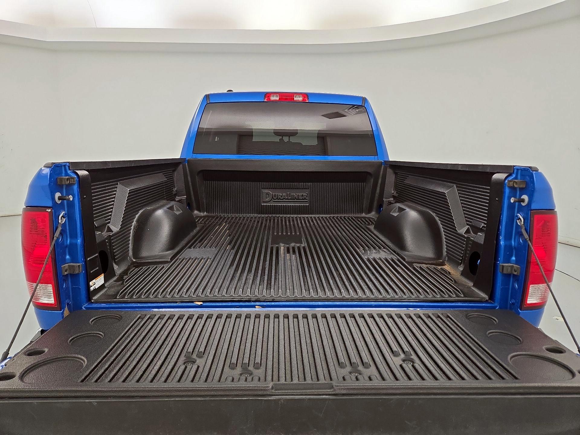 Thumbnail: 2024 RAM 1500 Classic - 20