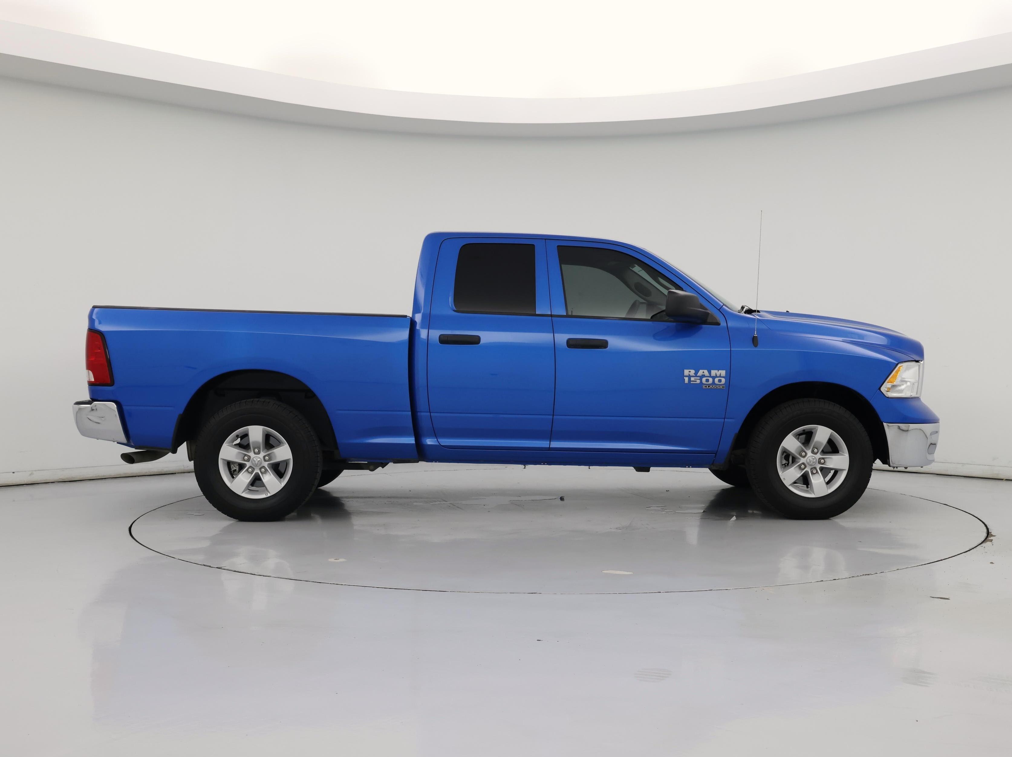 Thumbnail: 2024 RAM 1500 Classic - 7