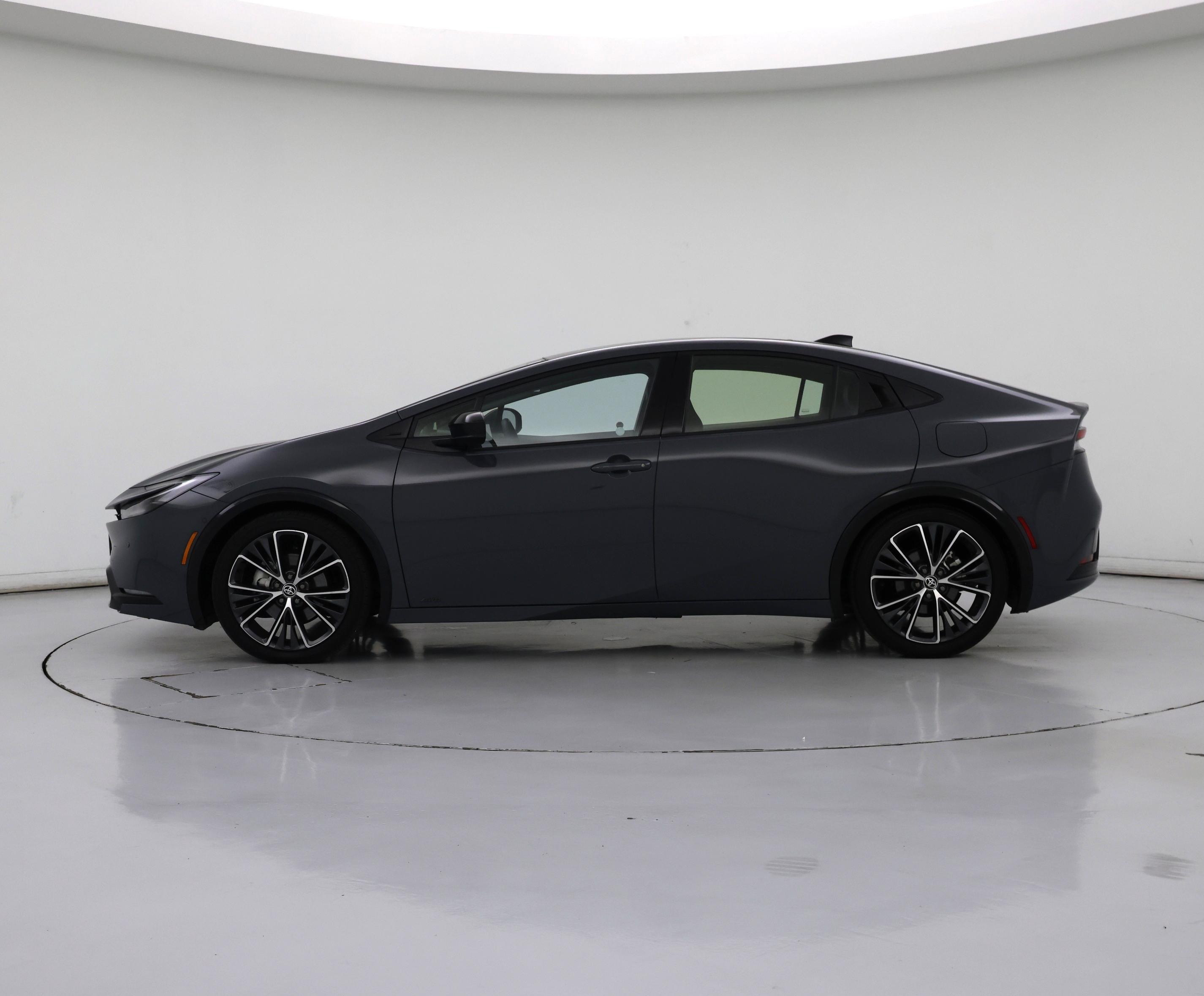 Thumbnail: 2024 Toyota Prius - 3