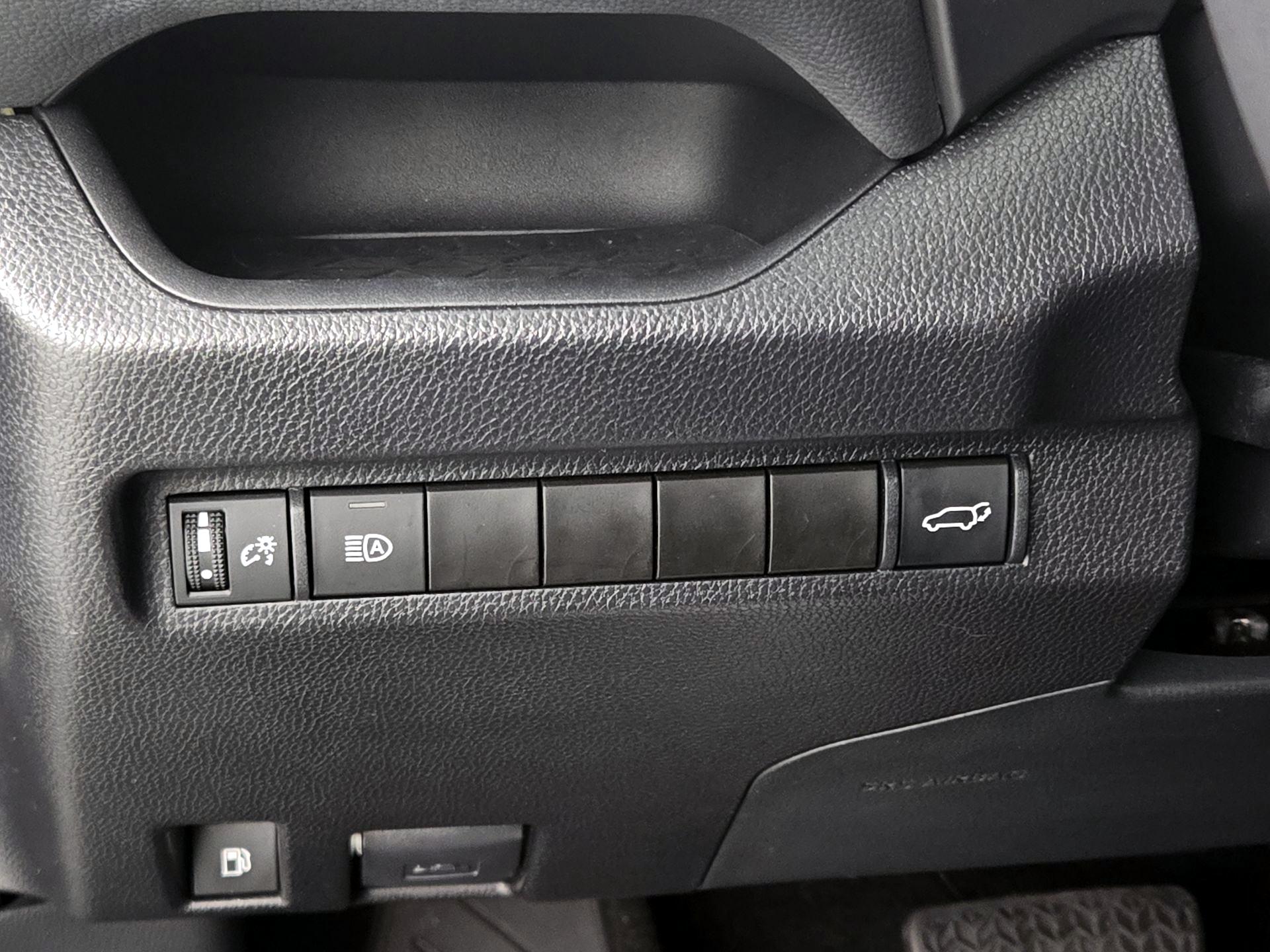 Thumbnail: 2024 Toyota RAV4 - 13