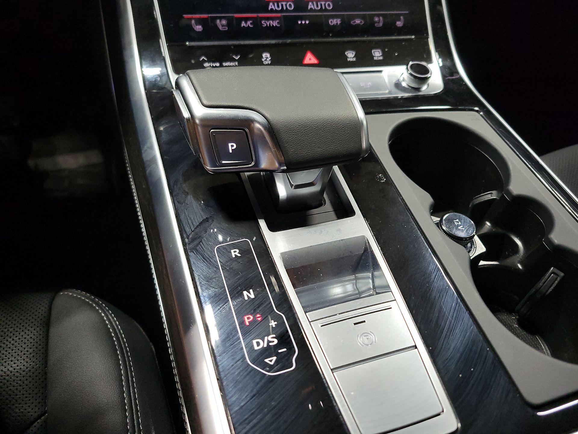 Thumbnail: 2025 Audi Q7 - 18