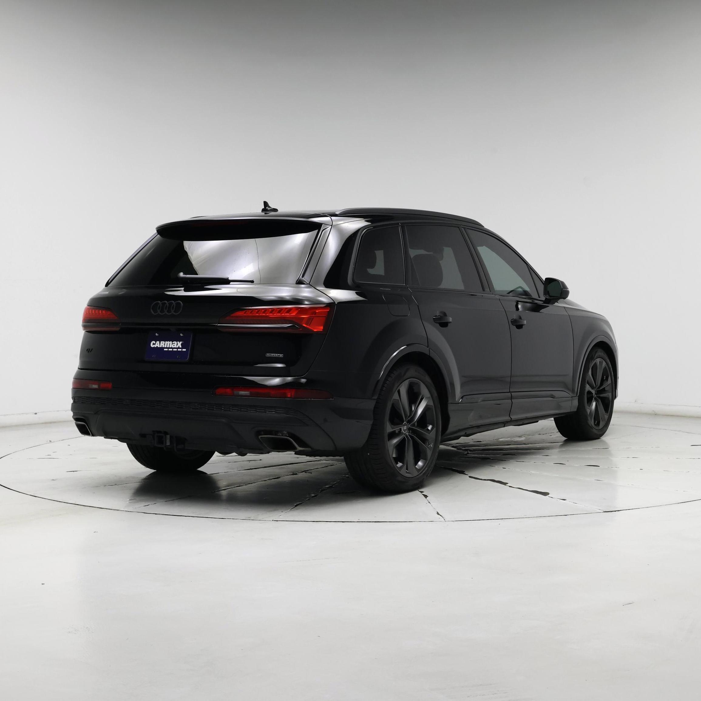 Thumbnail: 2025 Audi Q7 - 8