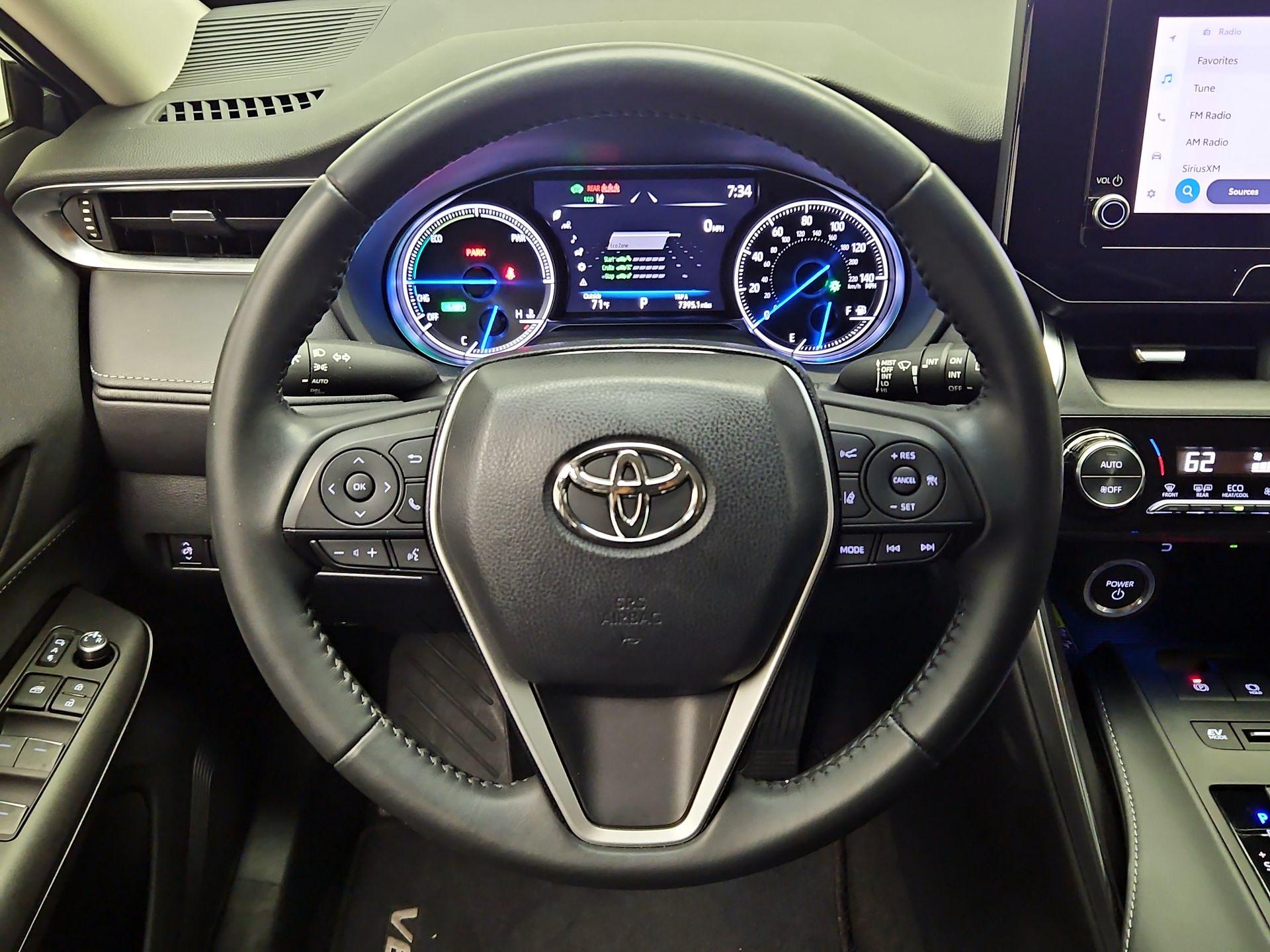 Thumbnail: 2024 Toyota Venza - 10