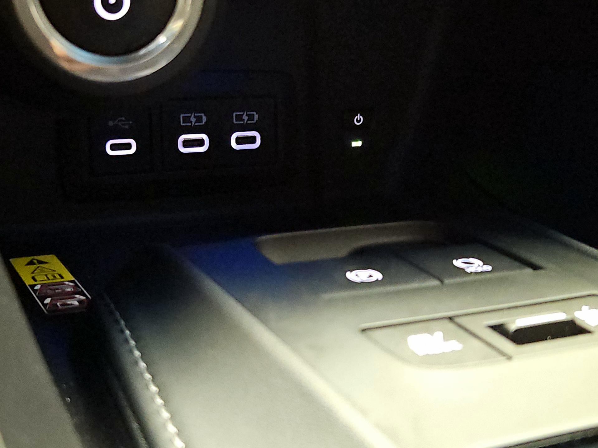 Thumbnail: 2024 Toyota Venza - 18