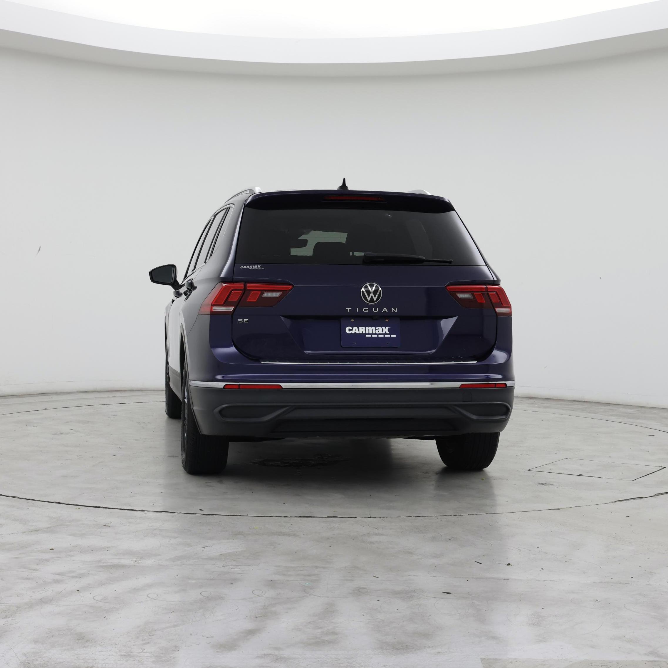 Thumbnail: 2023 Volkswagen Tiguan - 6