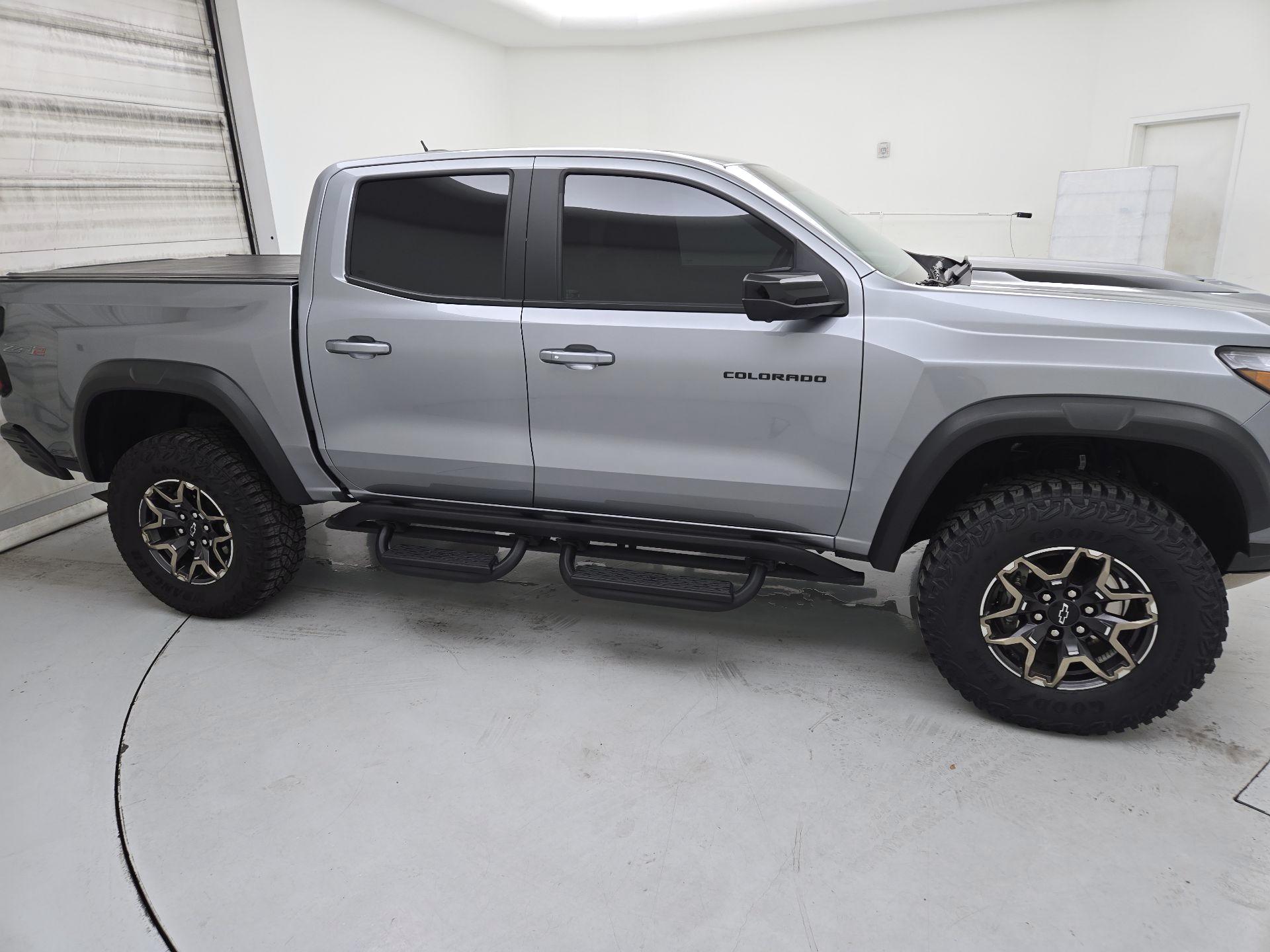 Thumbnail: 2024 Chevrolet Colorado - 4