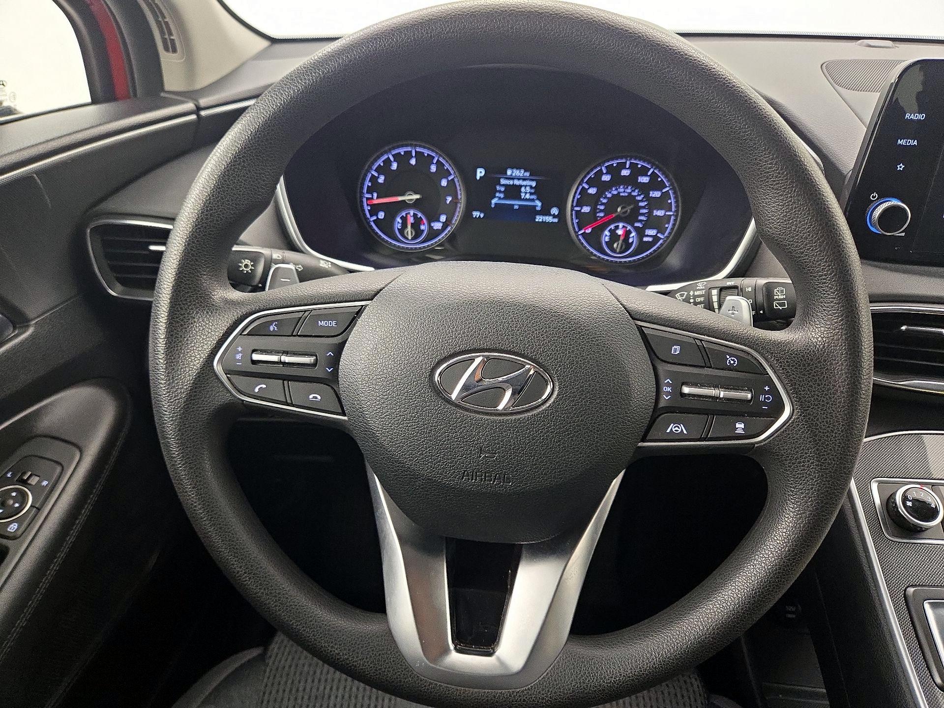 Thumbnail: 2022 Hyundai Santa Fe - 10