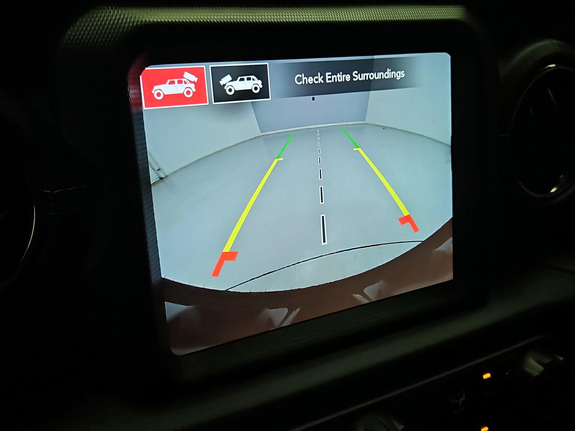 Thumbnail: 2021 Jeep Wrangler - 15