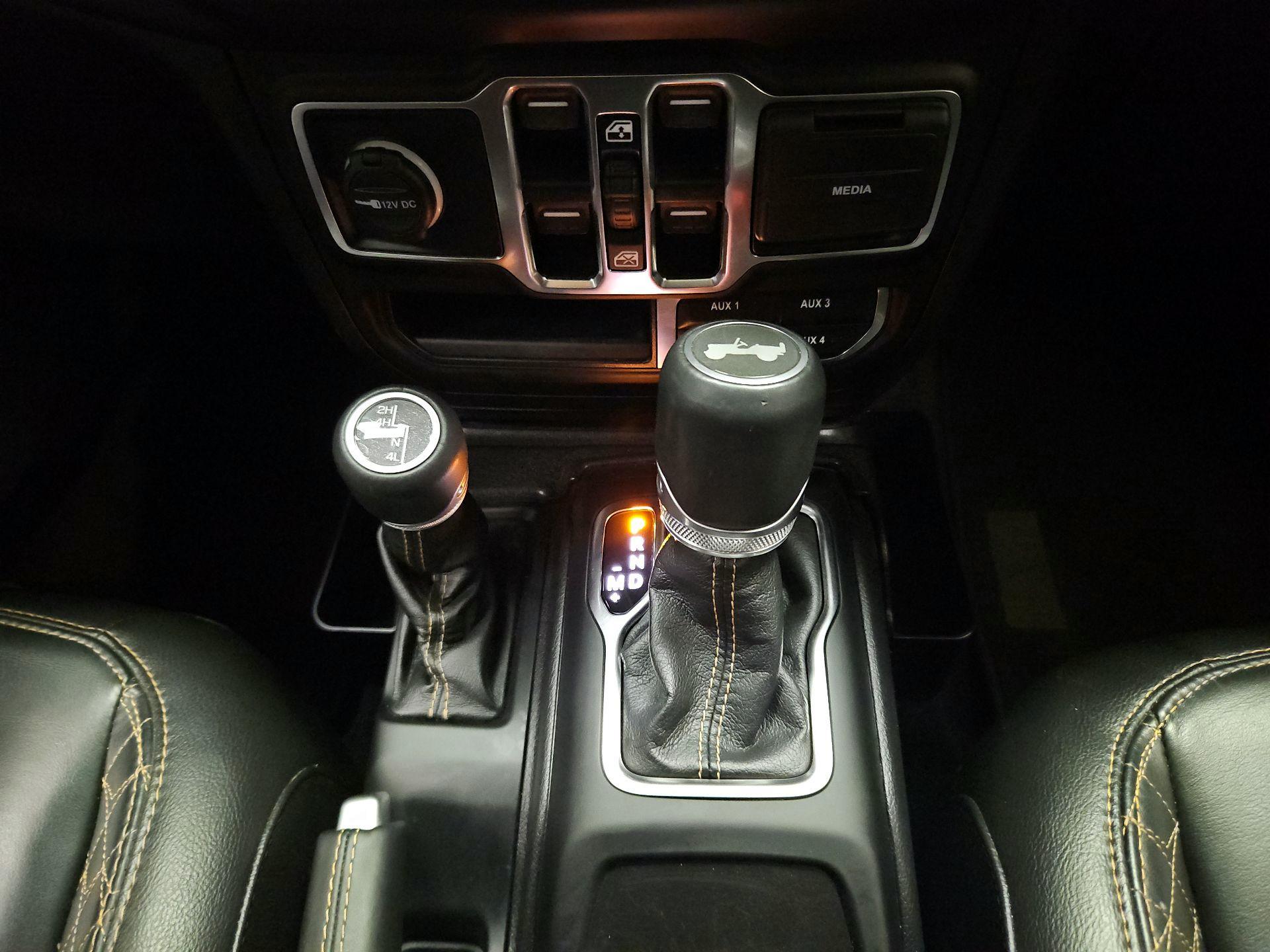 Thumbnail: 2021 Jeep Wrangler - 18