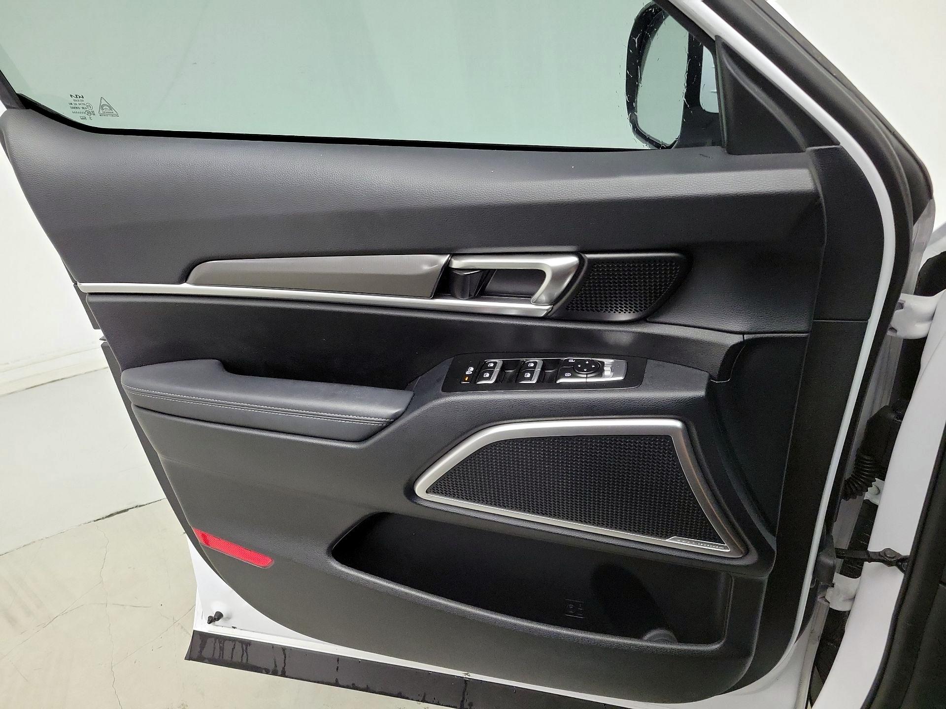 Thumbnail: 2024 Kia Telluride - 12