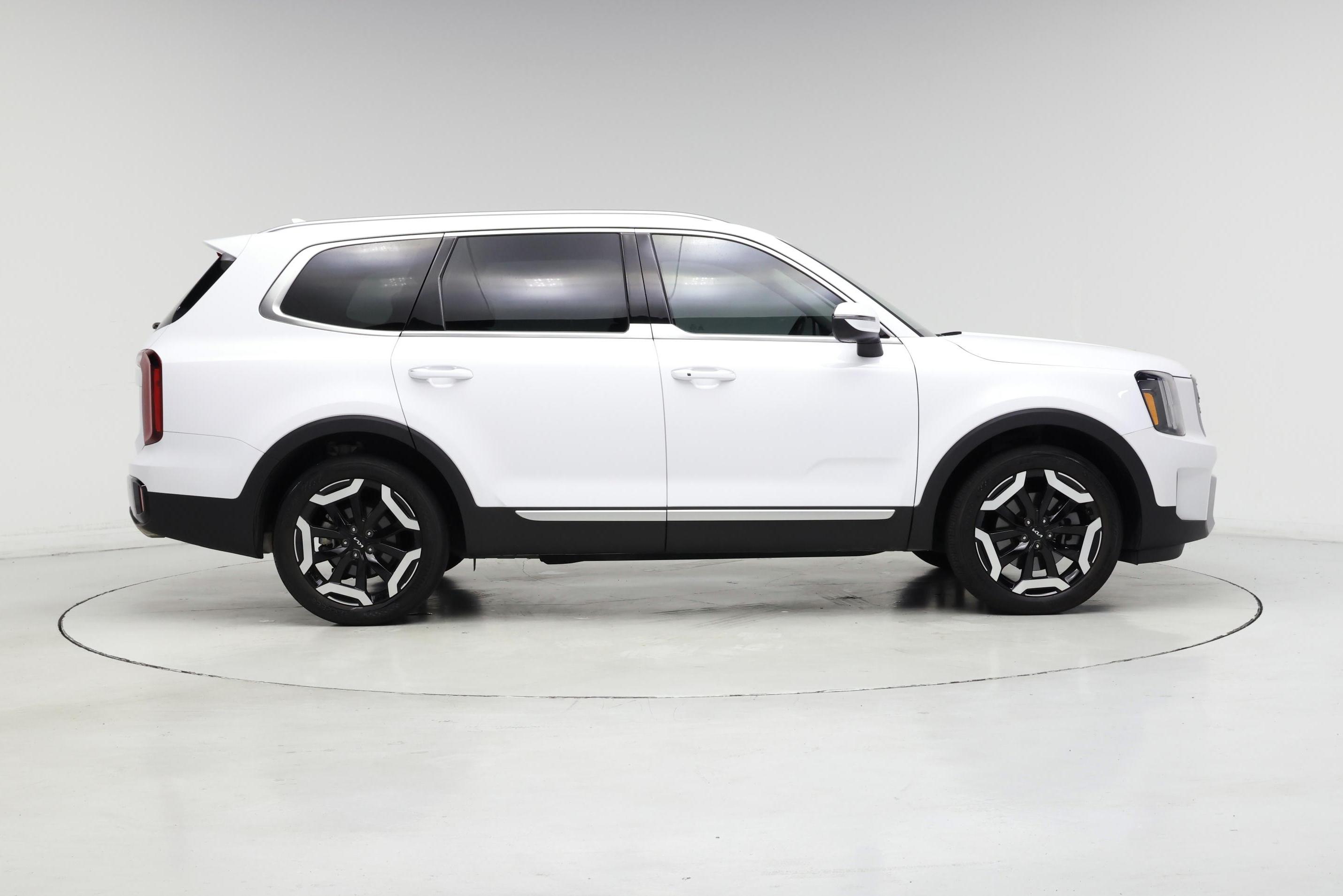 Thumbnail: 2024 Kia Telluride - 7