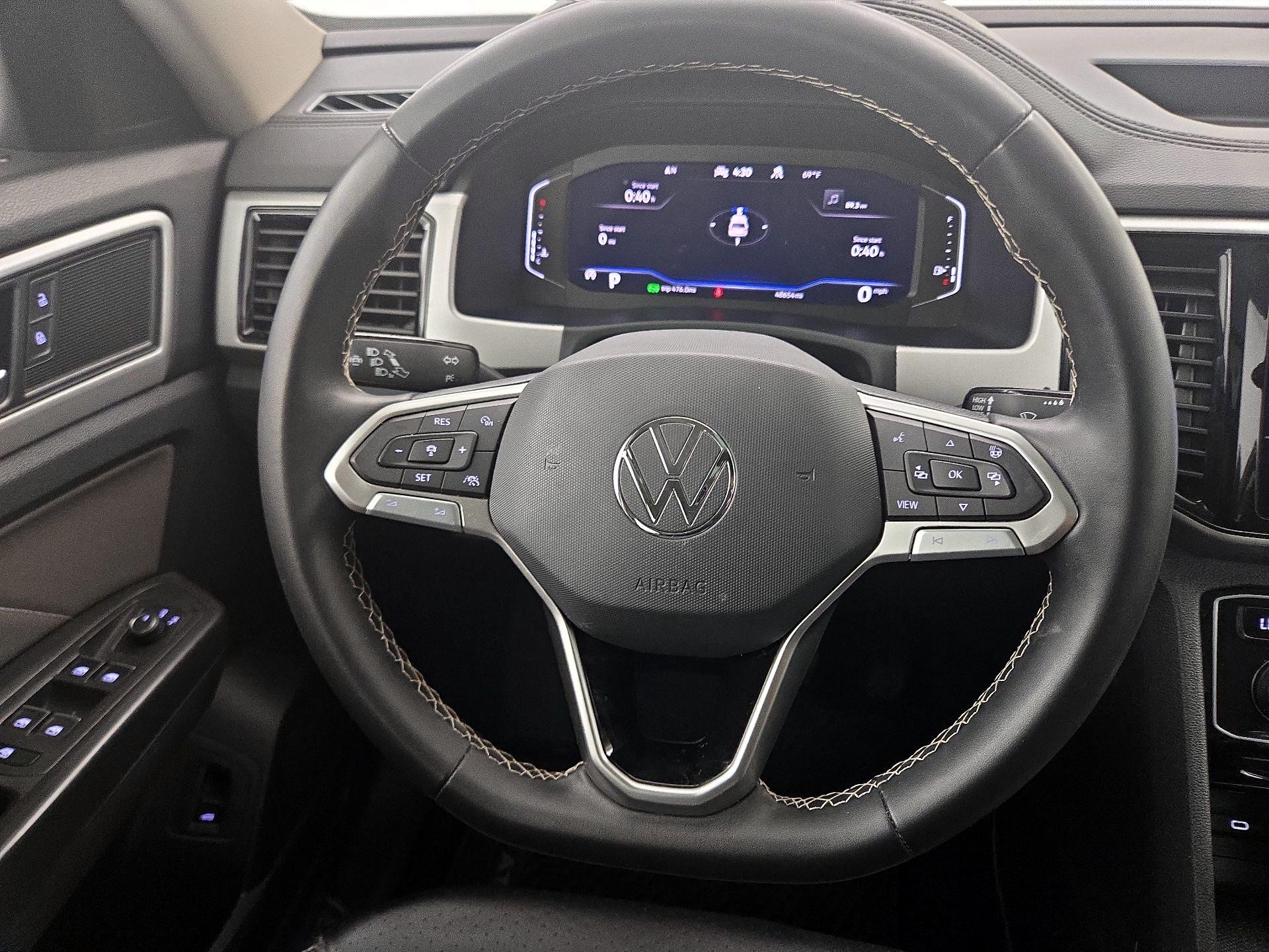 Thumbnail: 2023 Volkswagen Atlas - 10