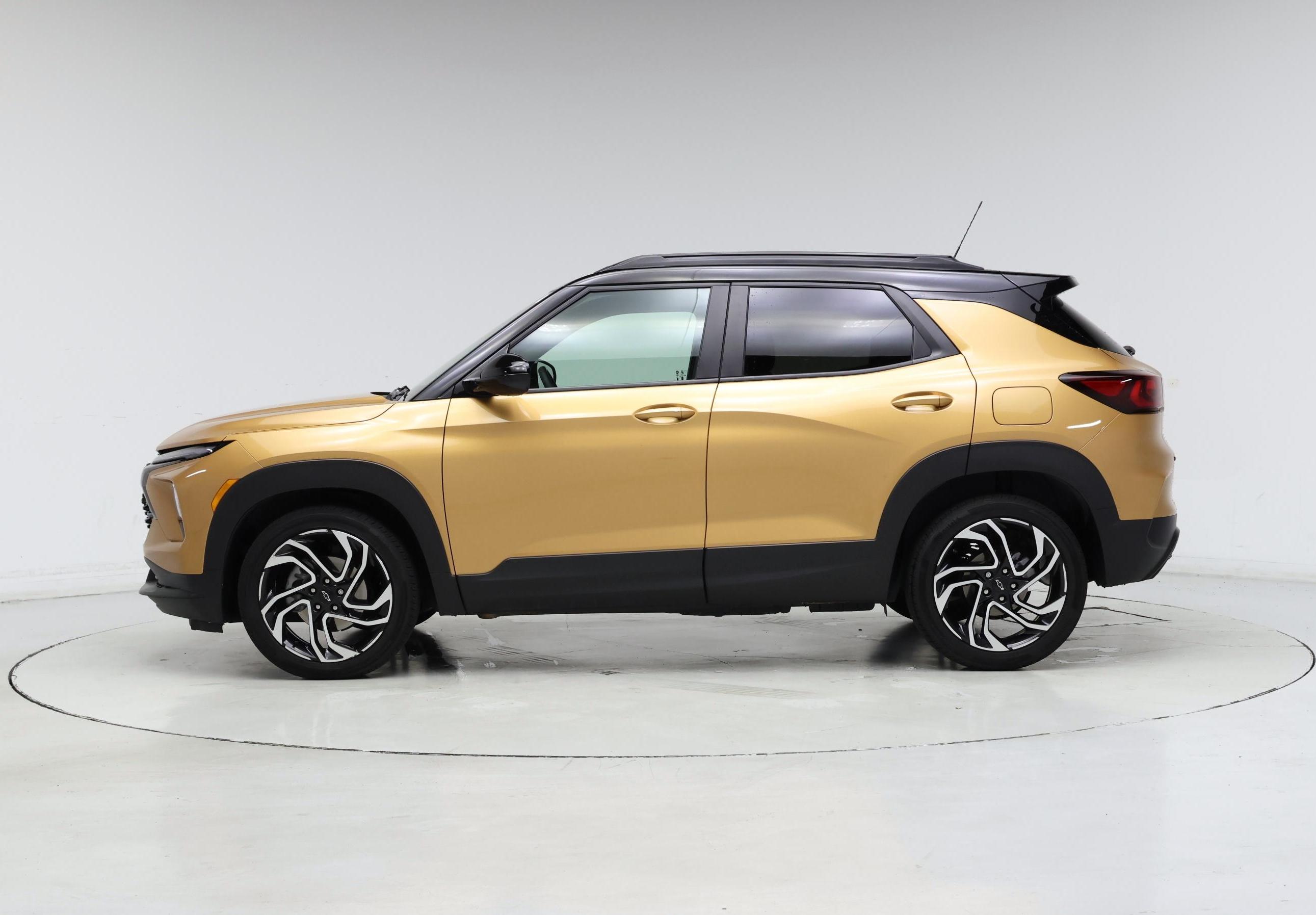 Thumbnail: 2024 Chevrolet TrailBlazer - 3