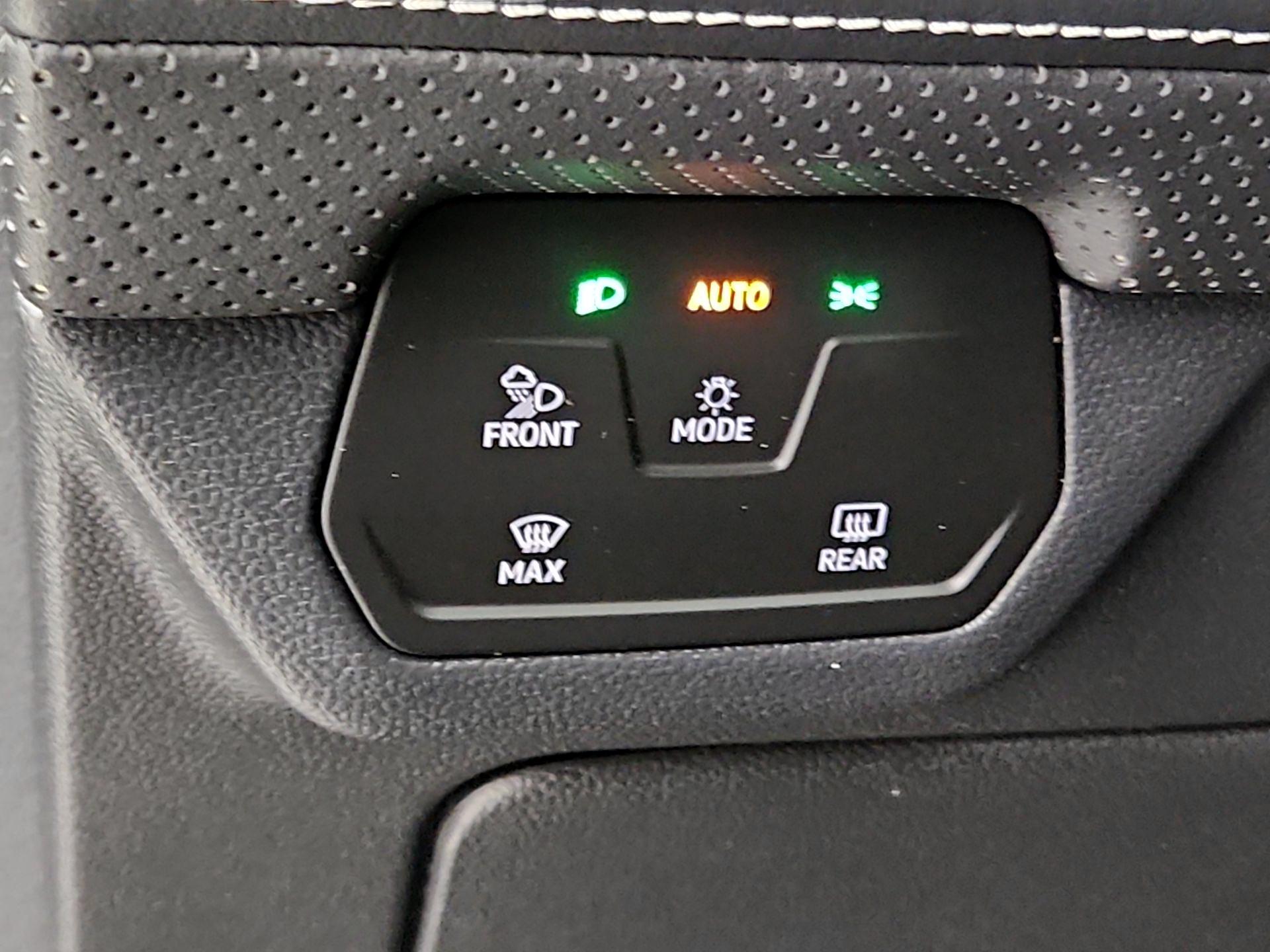 Thumbnail: 2024 Volkswagen Atlas - 13