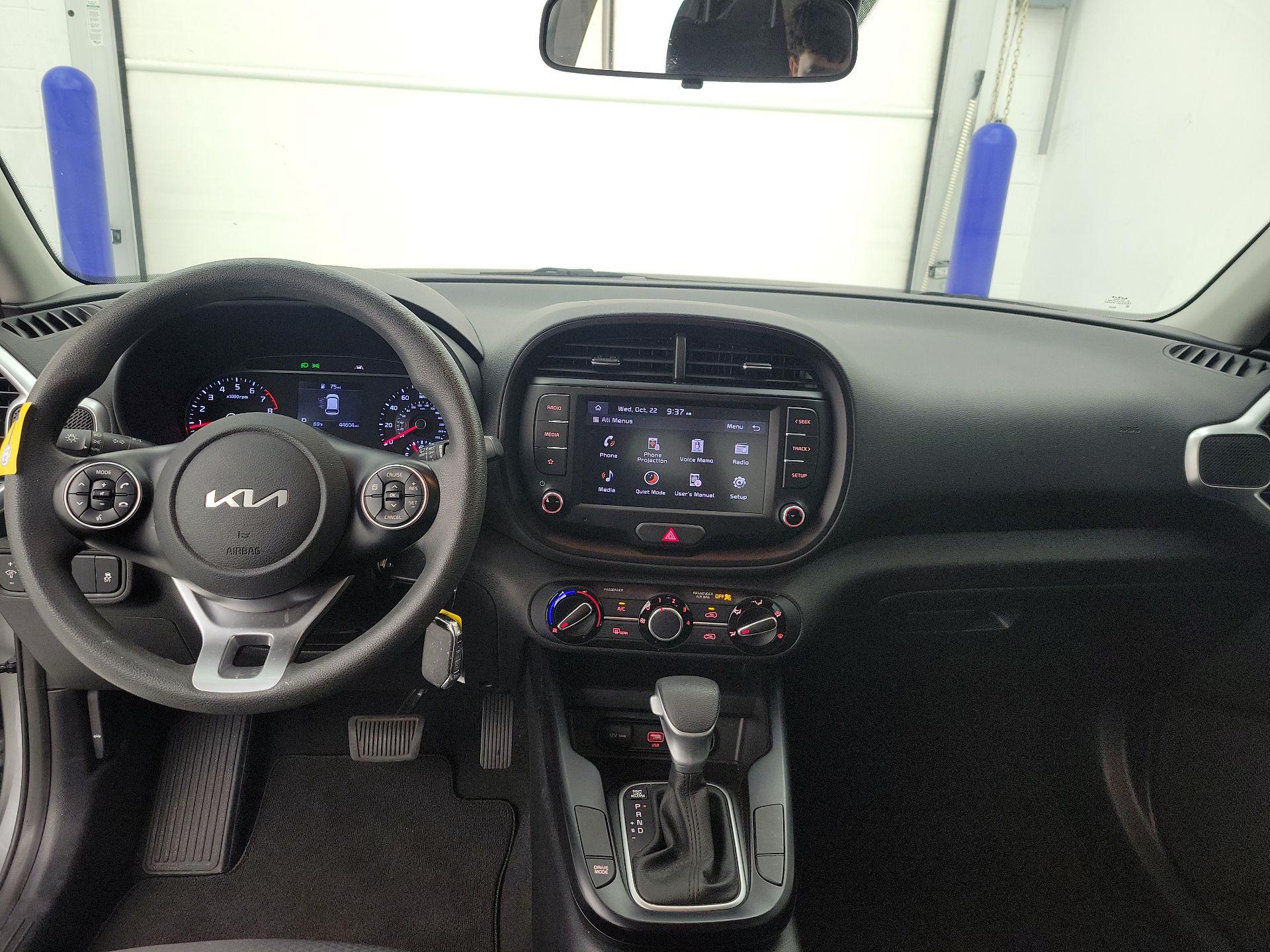 Thumbnail: 2022 Kia Soul - 9