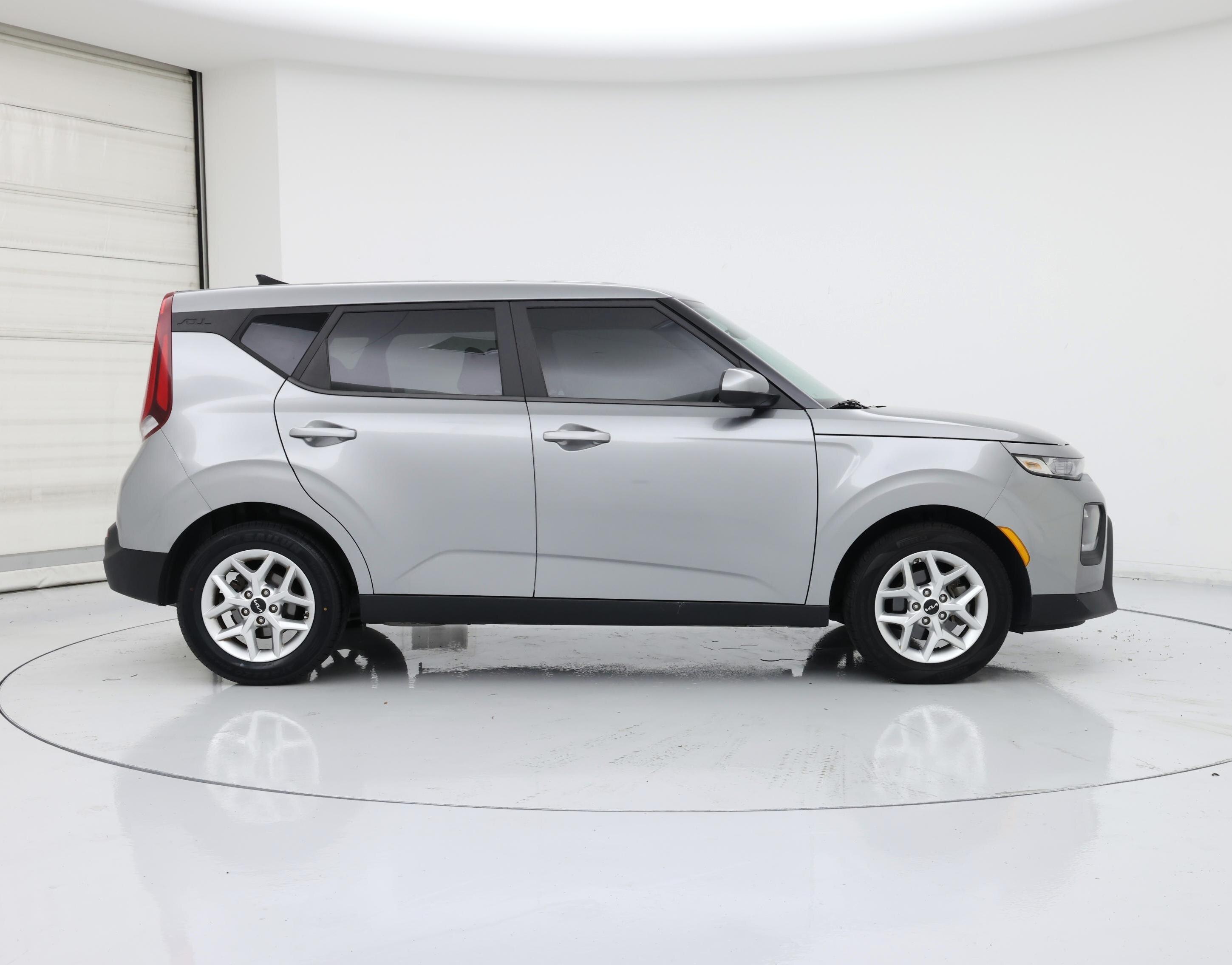 Thumbnail: 2022 Kia Soul - 7