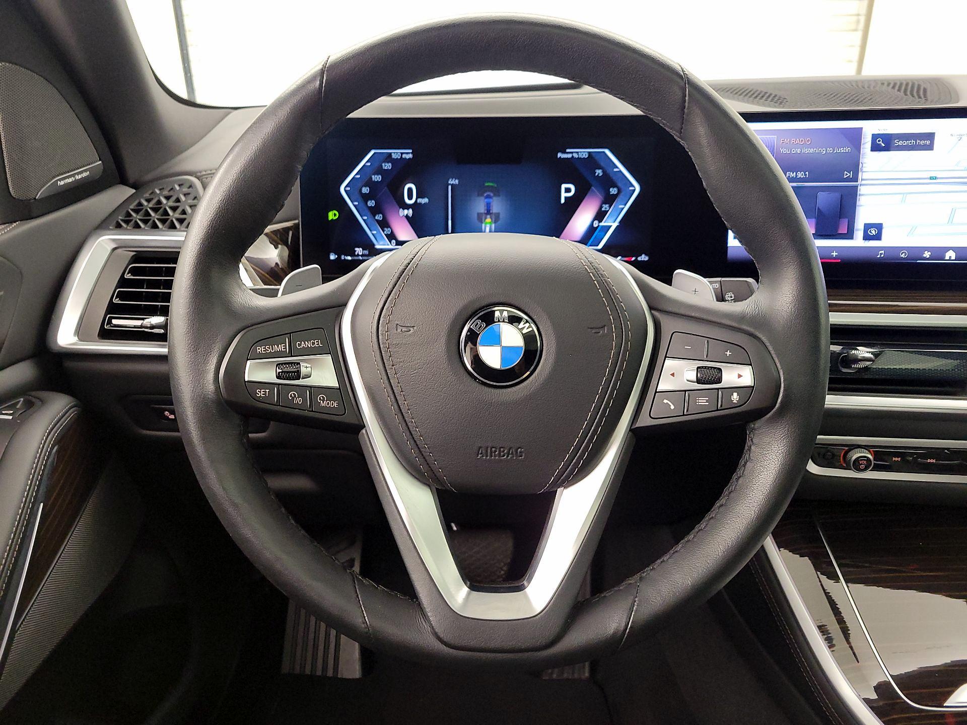 Thumbnail: 2025 BMW X5 - 10
