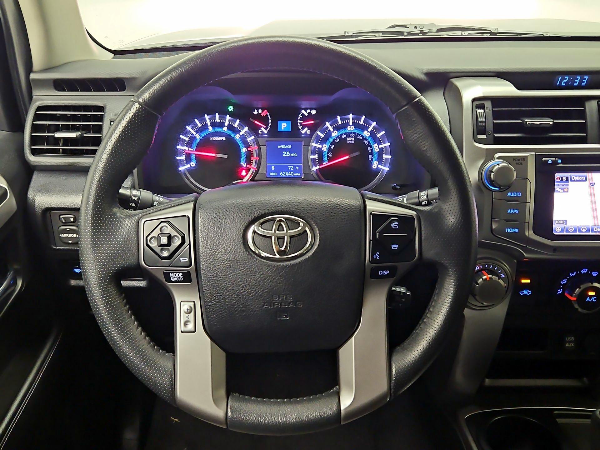 Thumbnail: 2019 Toyota 4Runner - 10