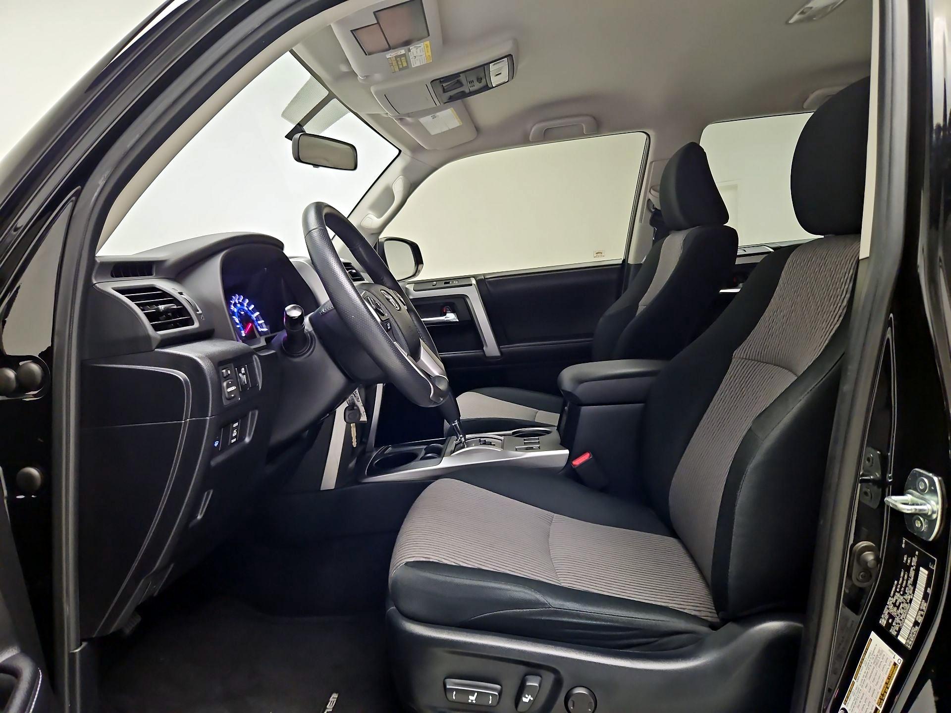 Thumbnail: 2019 Toyota 4Runner - 11