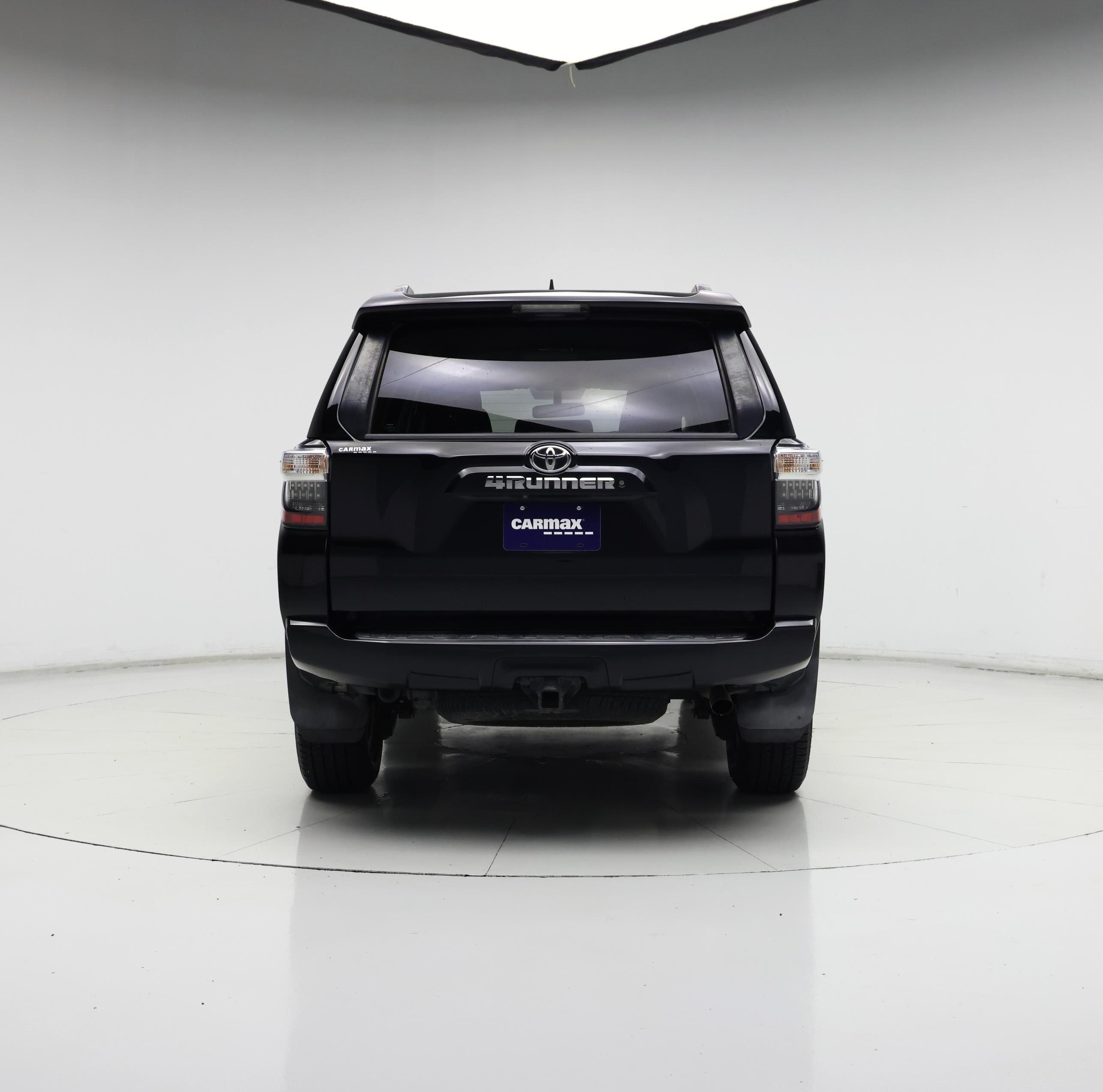 Thumbnail: 2019 Toyota 4Runner - 6