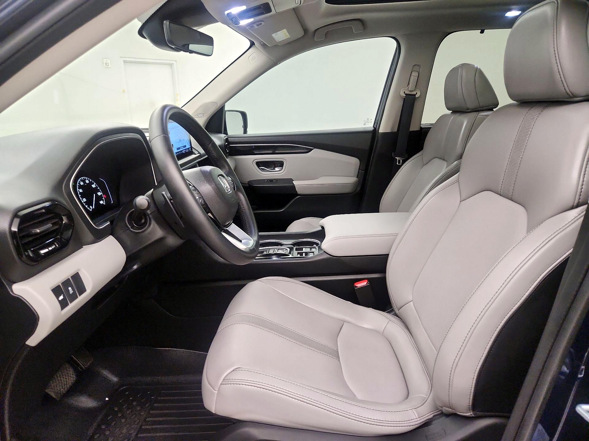 Thumbnail: 2023 Honda Pilot - 11