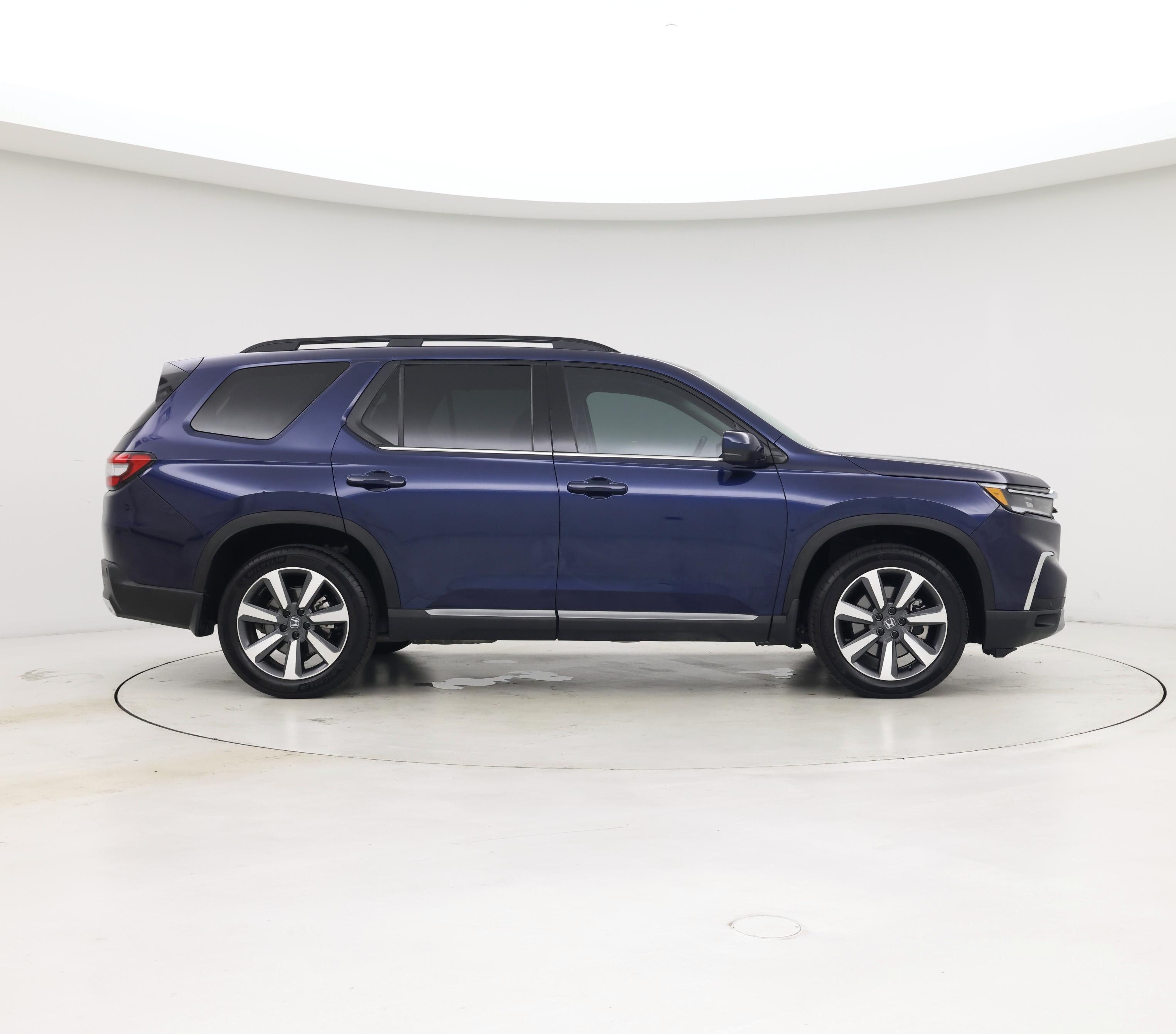 Thumbnail: 2023 Honda Pilot - 7