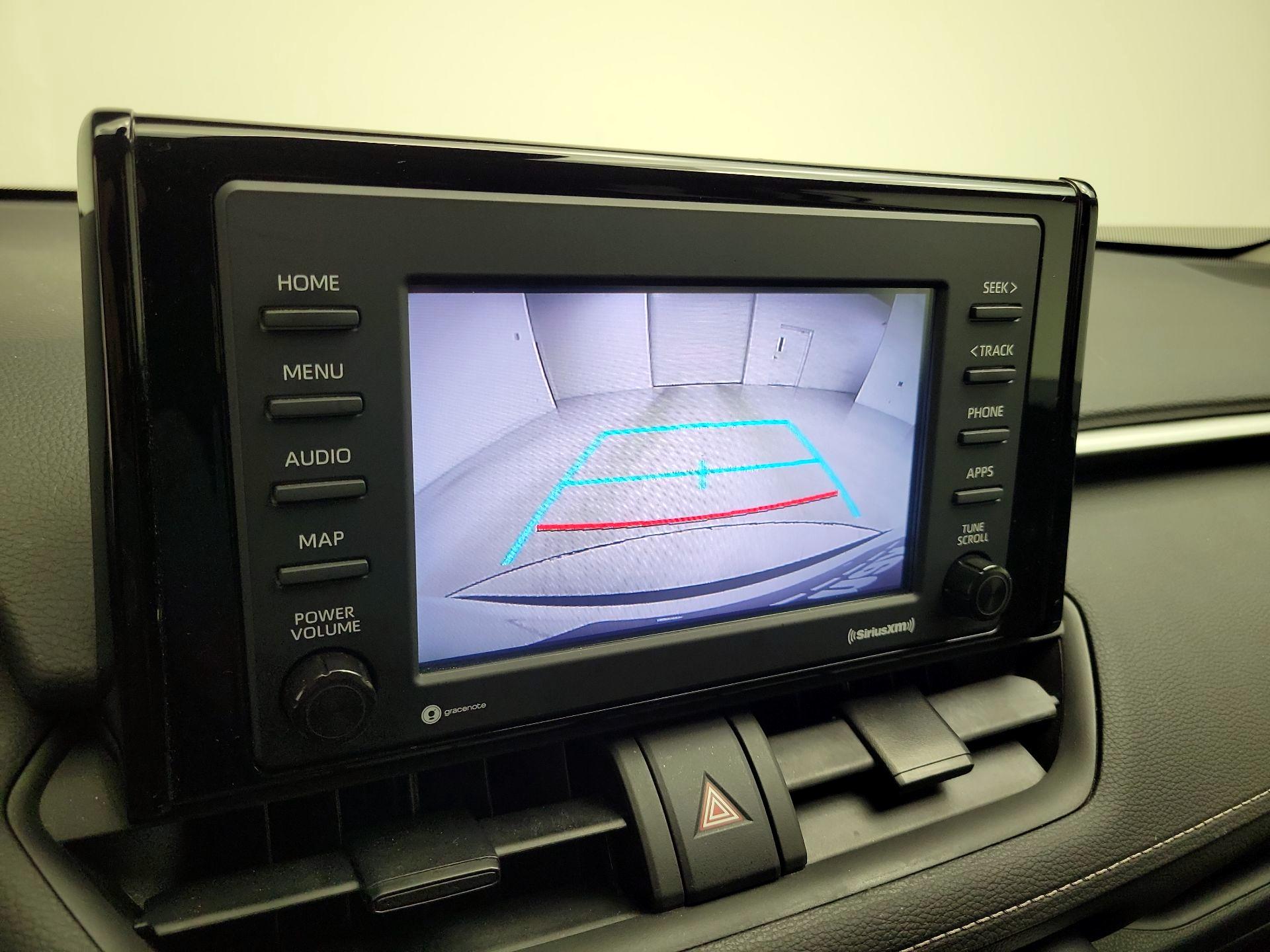 Thumbnail: 2022 Toyota RAV4 - 15