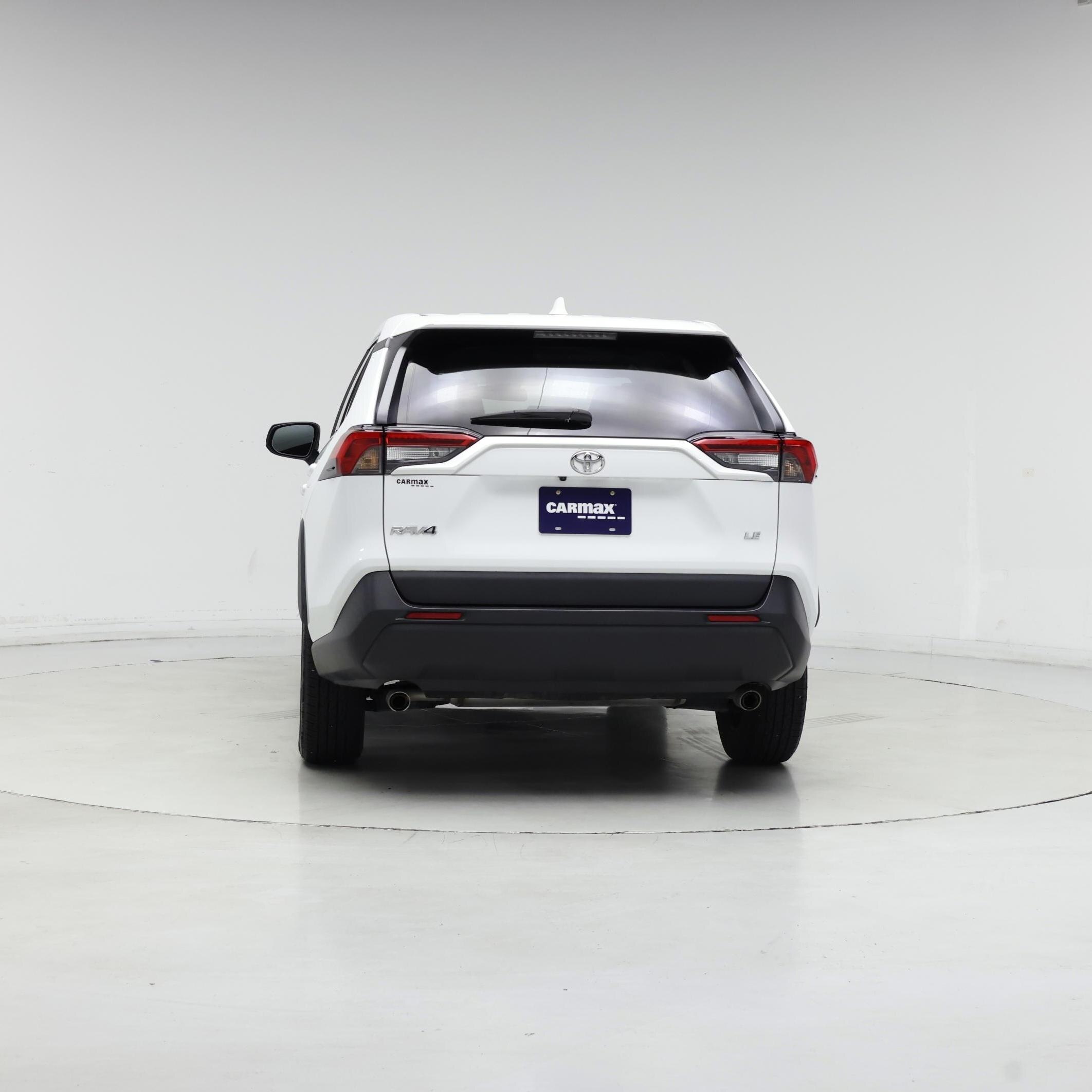 Thumbnail: 2022 Toyota RAV4 - 6