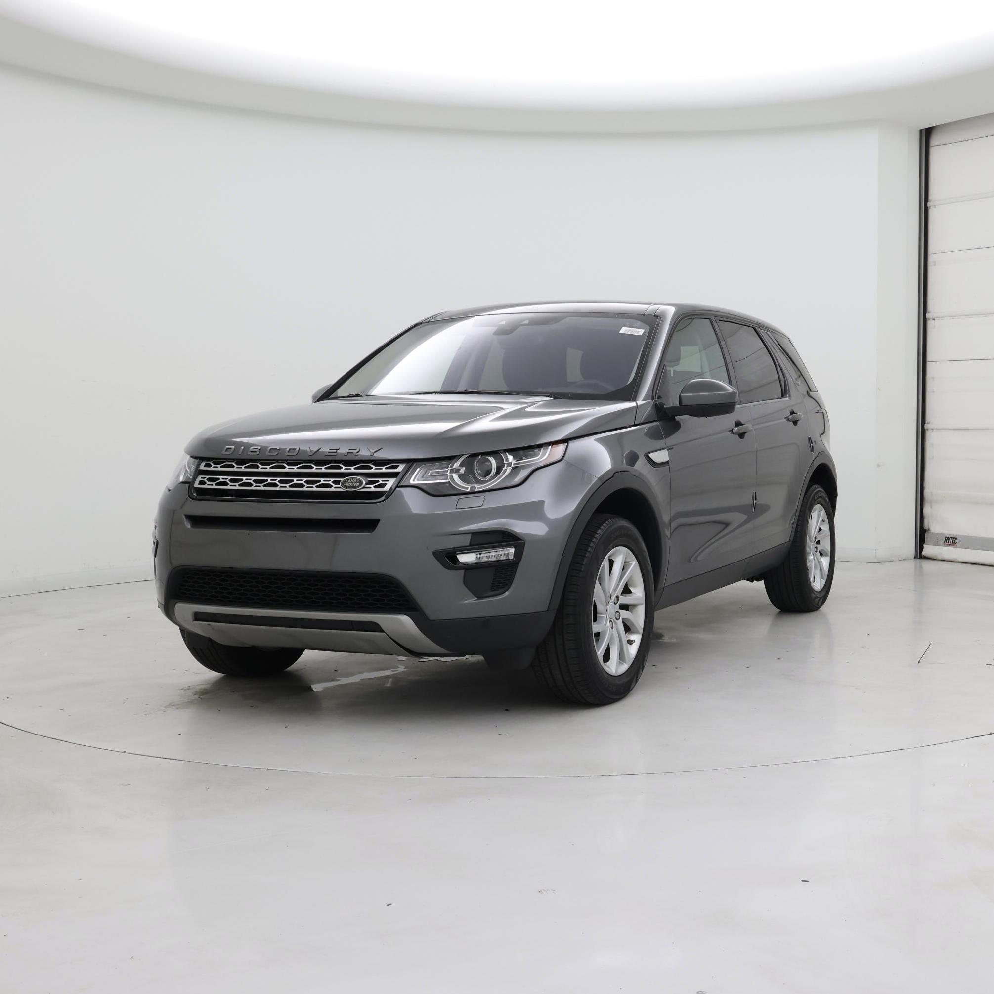 Thumbnail: 2019 Land Rover Discovery Sport - 4