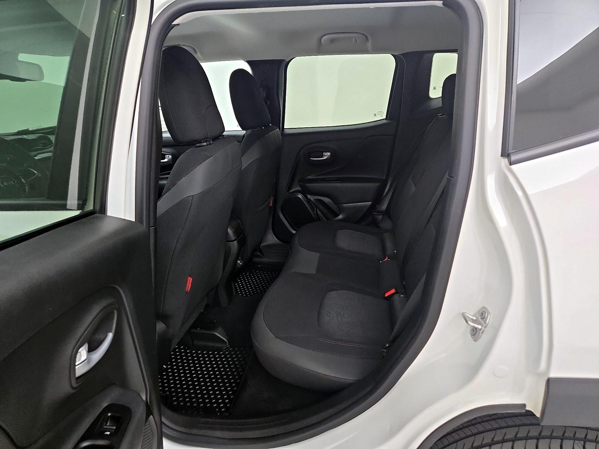 Thumbnail: 2023 Jeep Renegade - 18